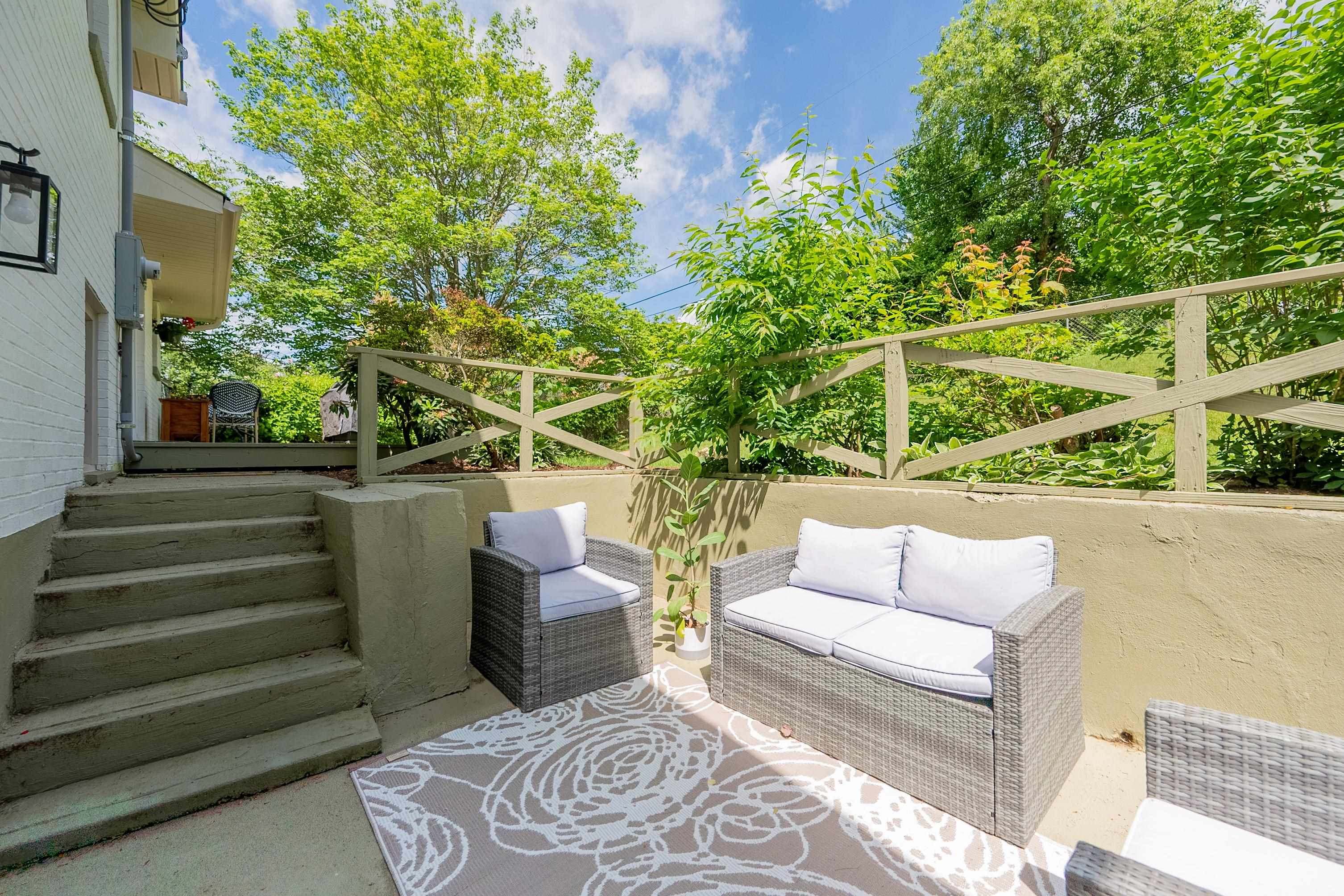 305 Overland Drive