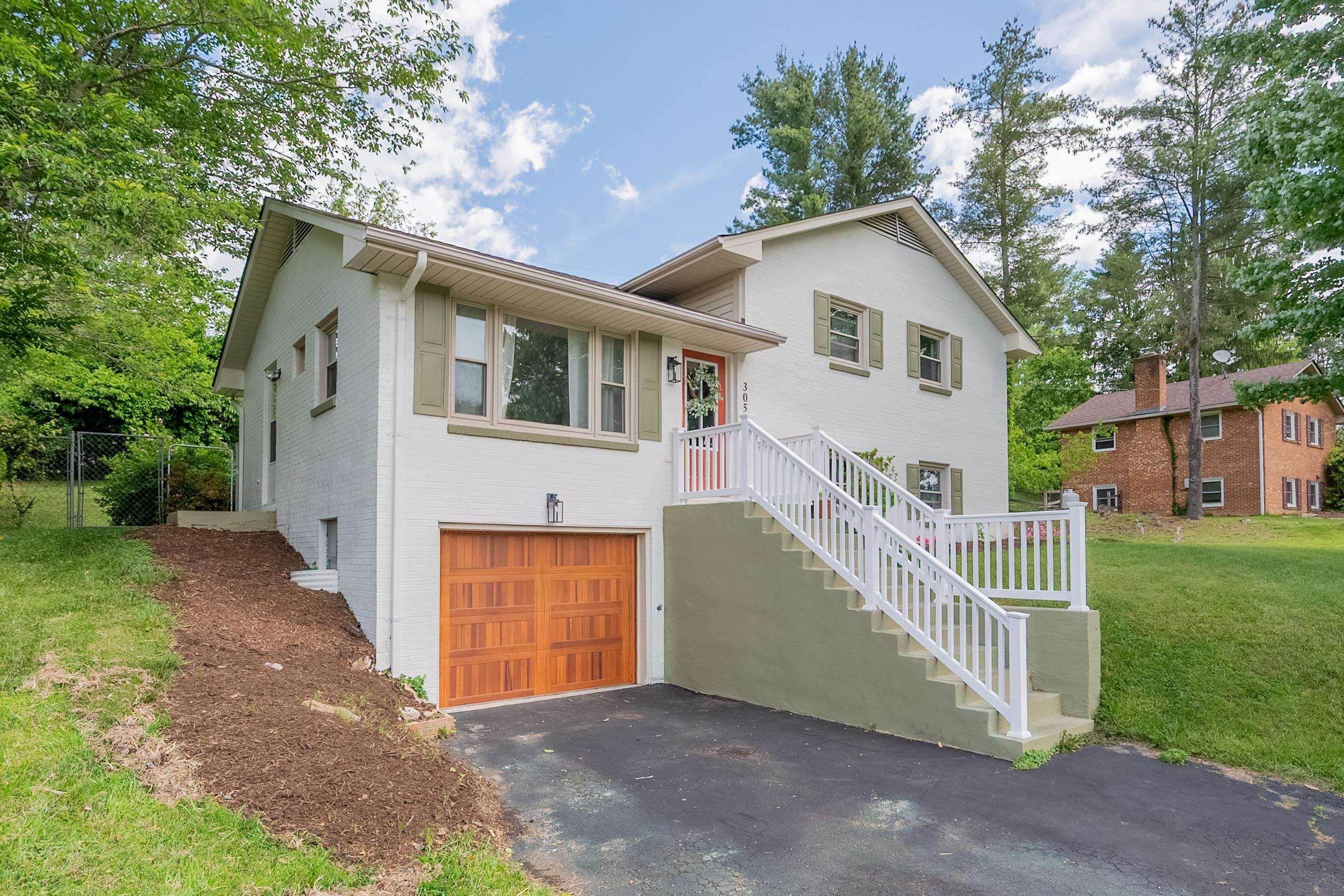 305 Overland Drive