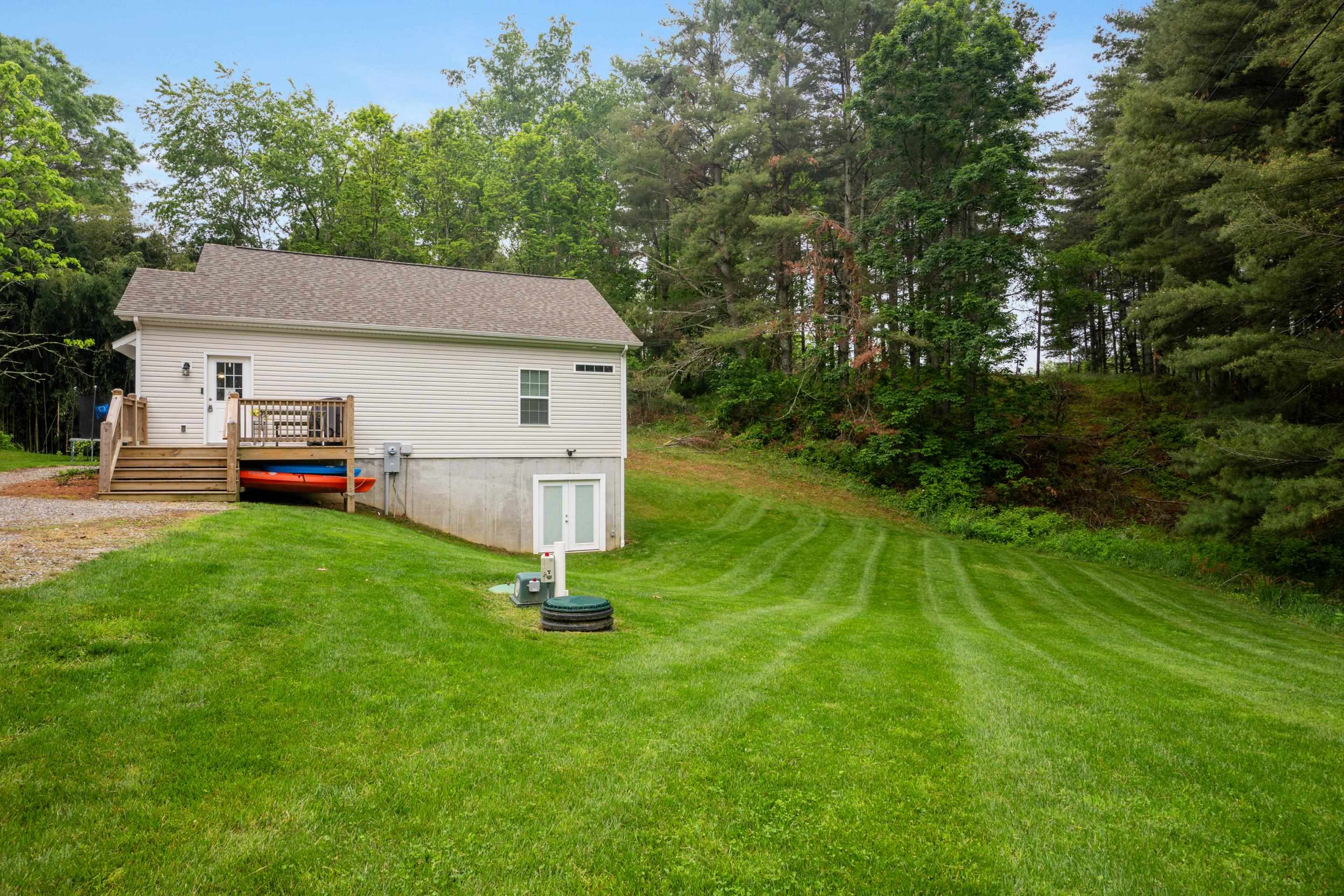 2114 MOUNT TABOR Road