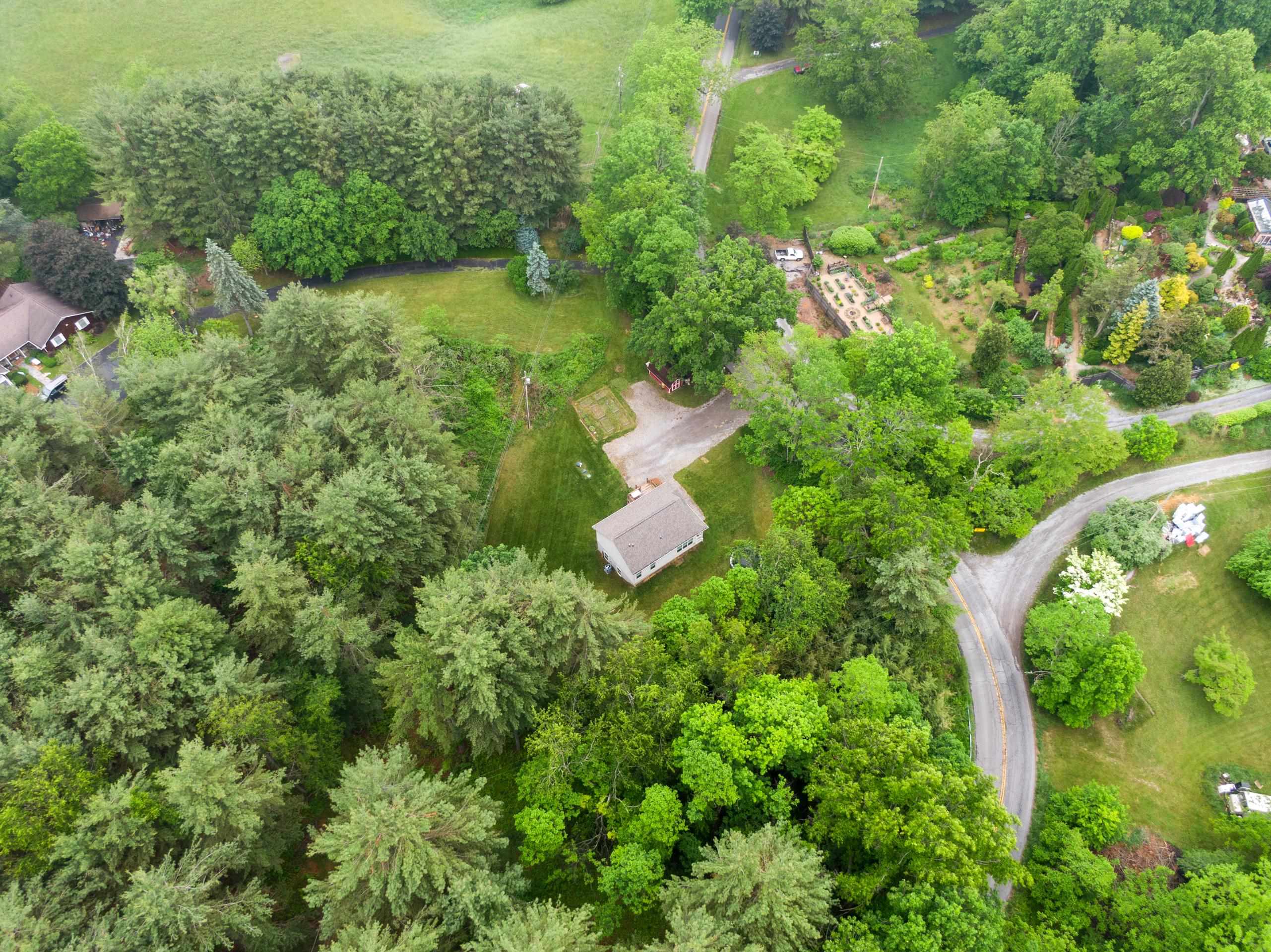 2114 MOUNT TABOR Road