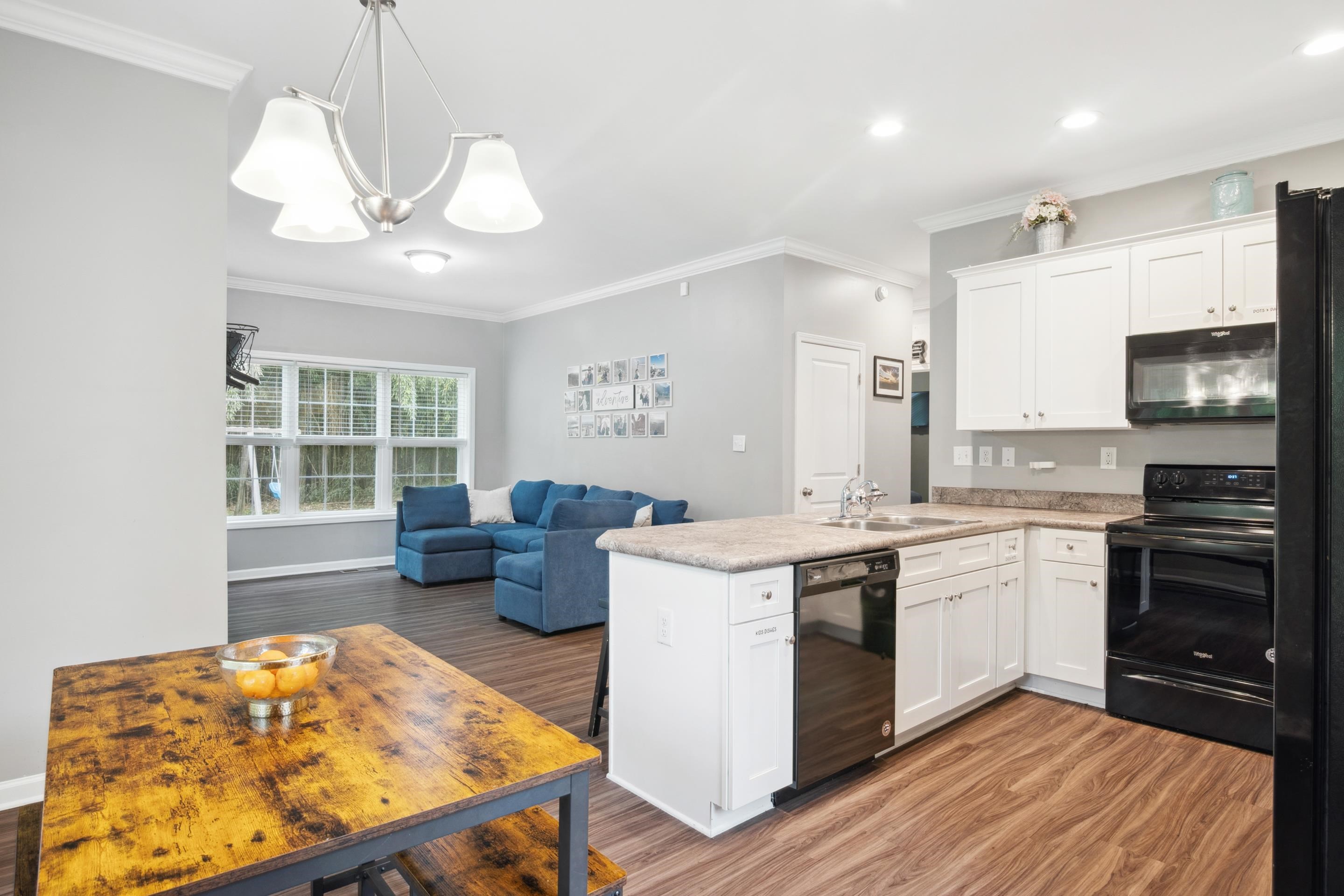 2114 MOUNT TABOR Road