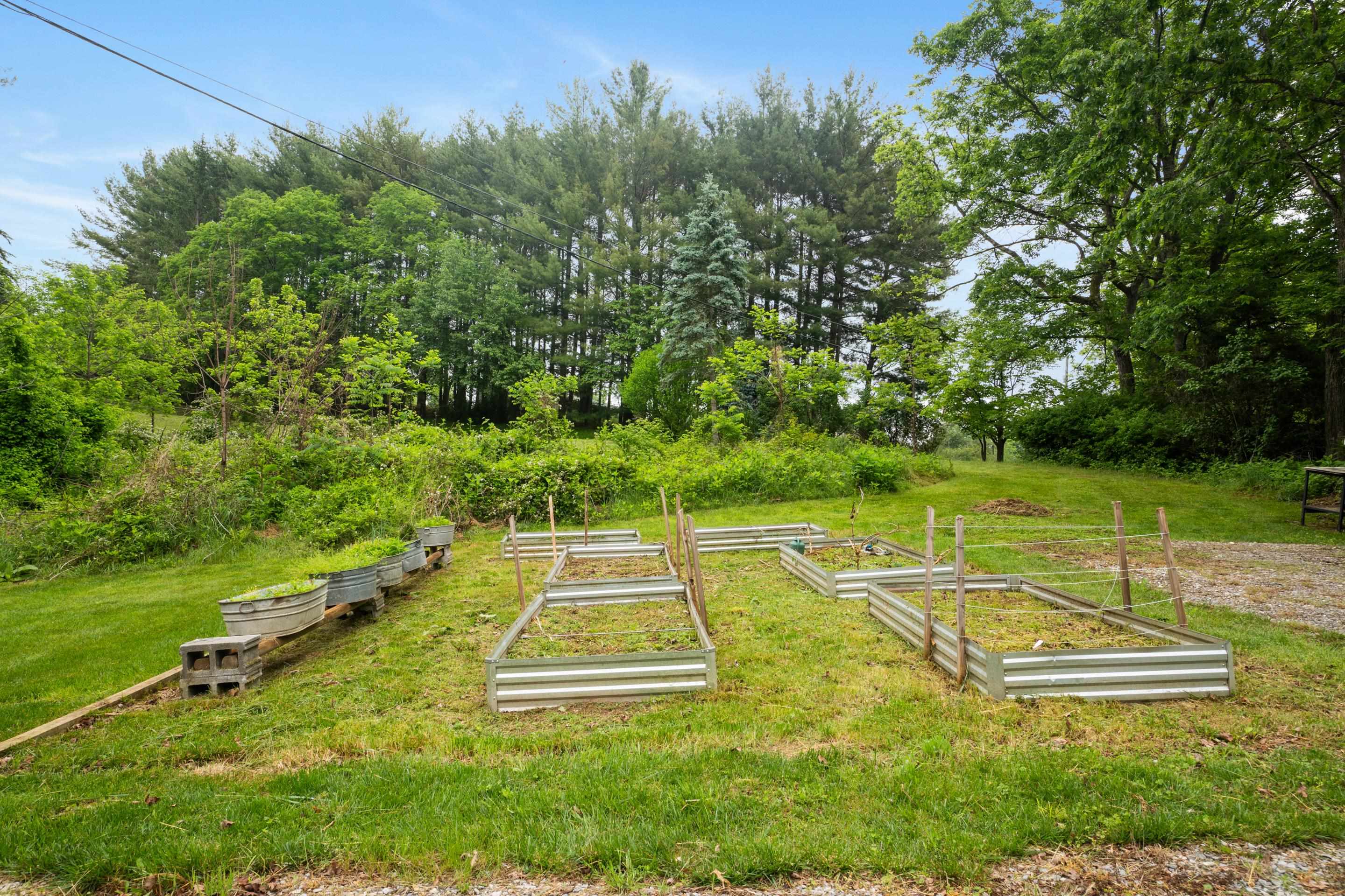 2114 MOUNT TABOR Road