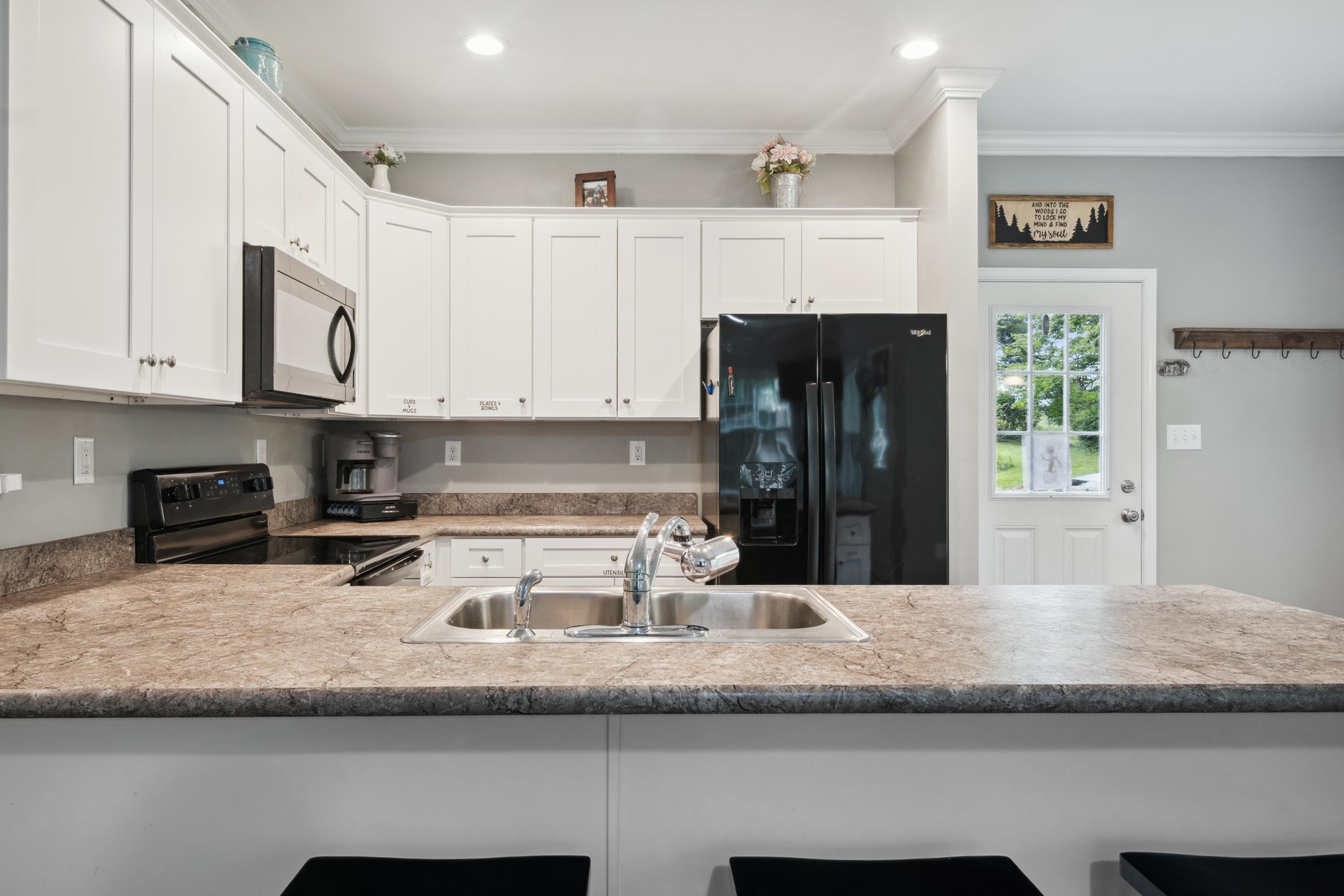 2114 MOUNT TABOR Road