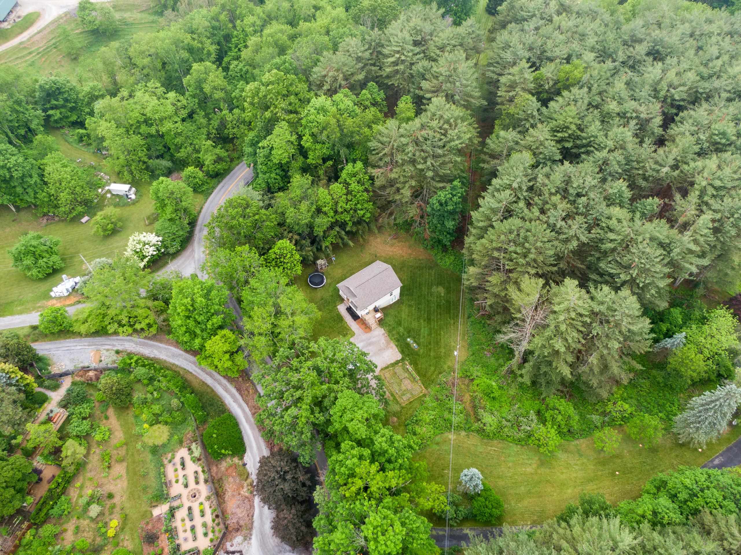 2114 MOUNT TABOR Road