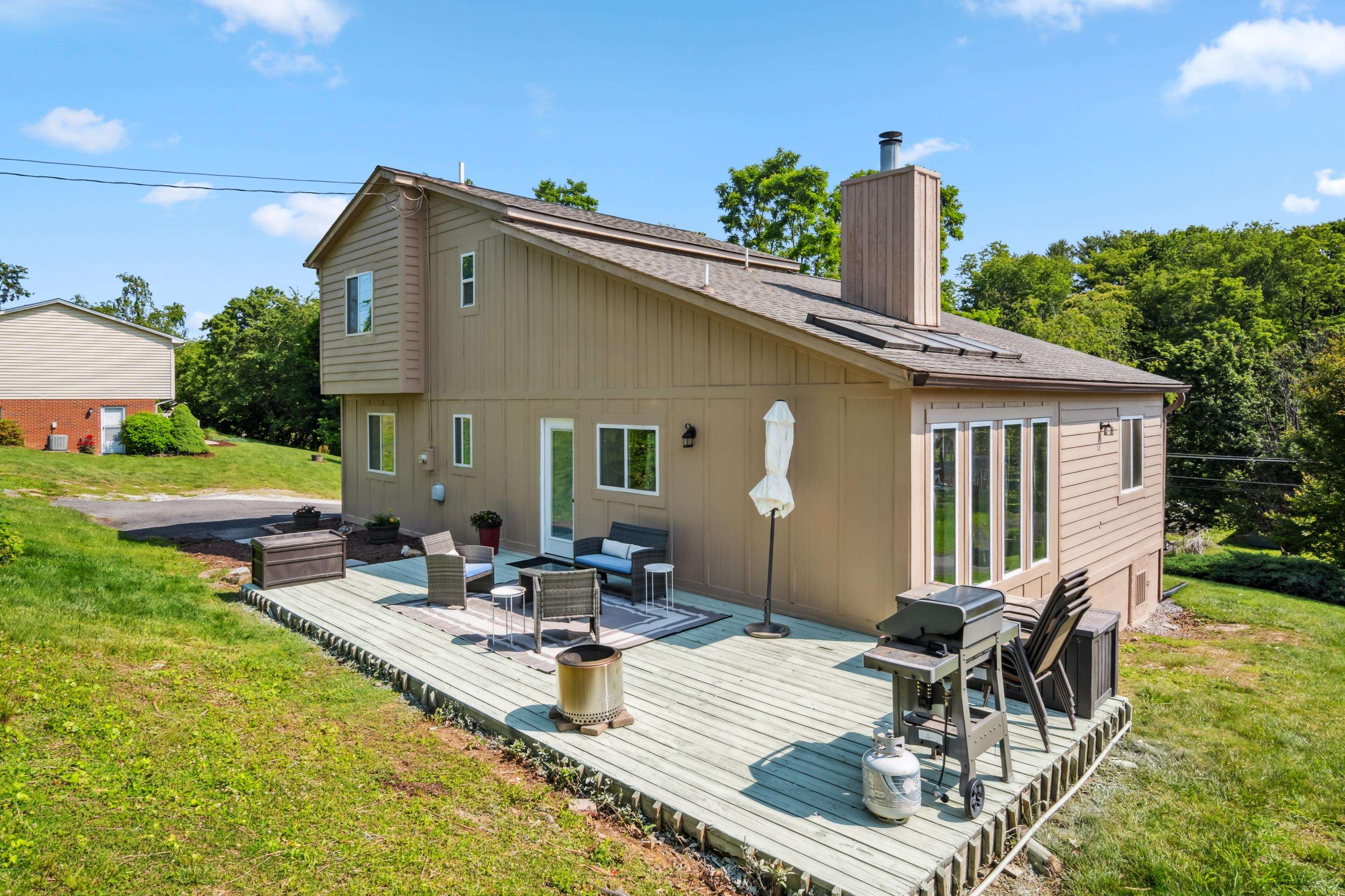 475 CHRISMAN Street