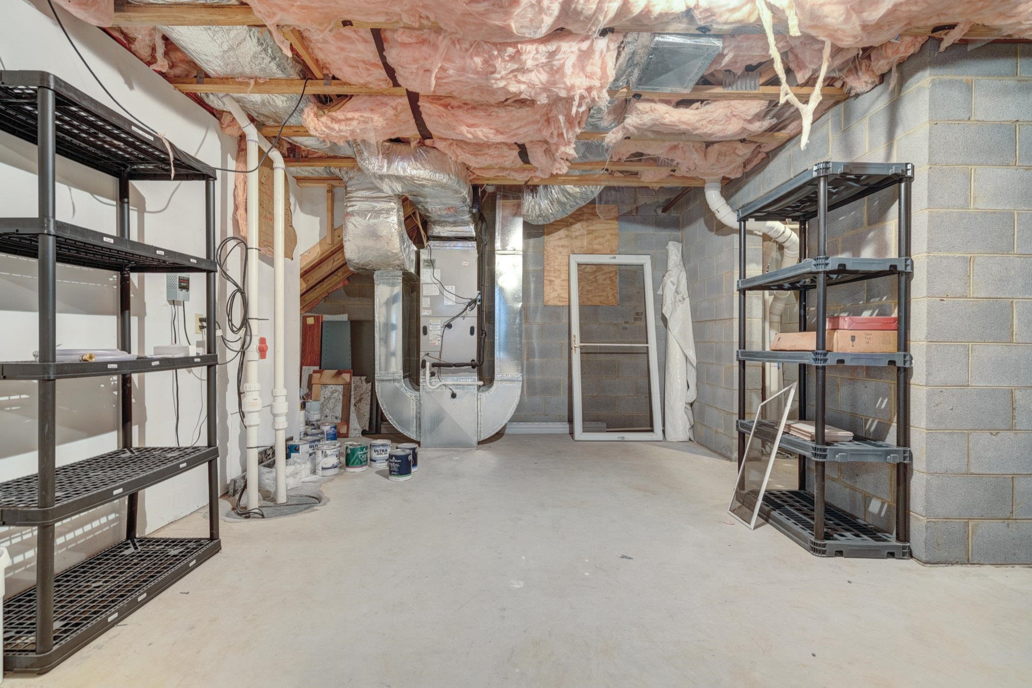 1006 HORSE SHOE Lane