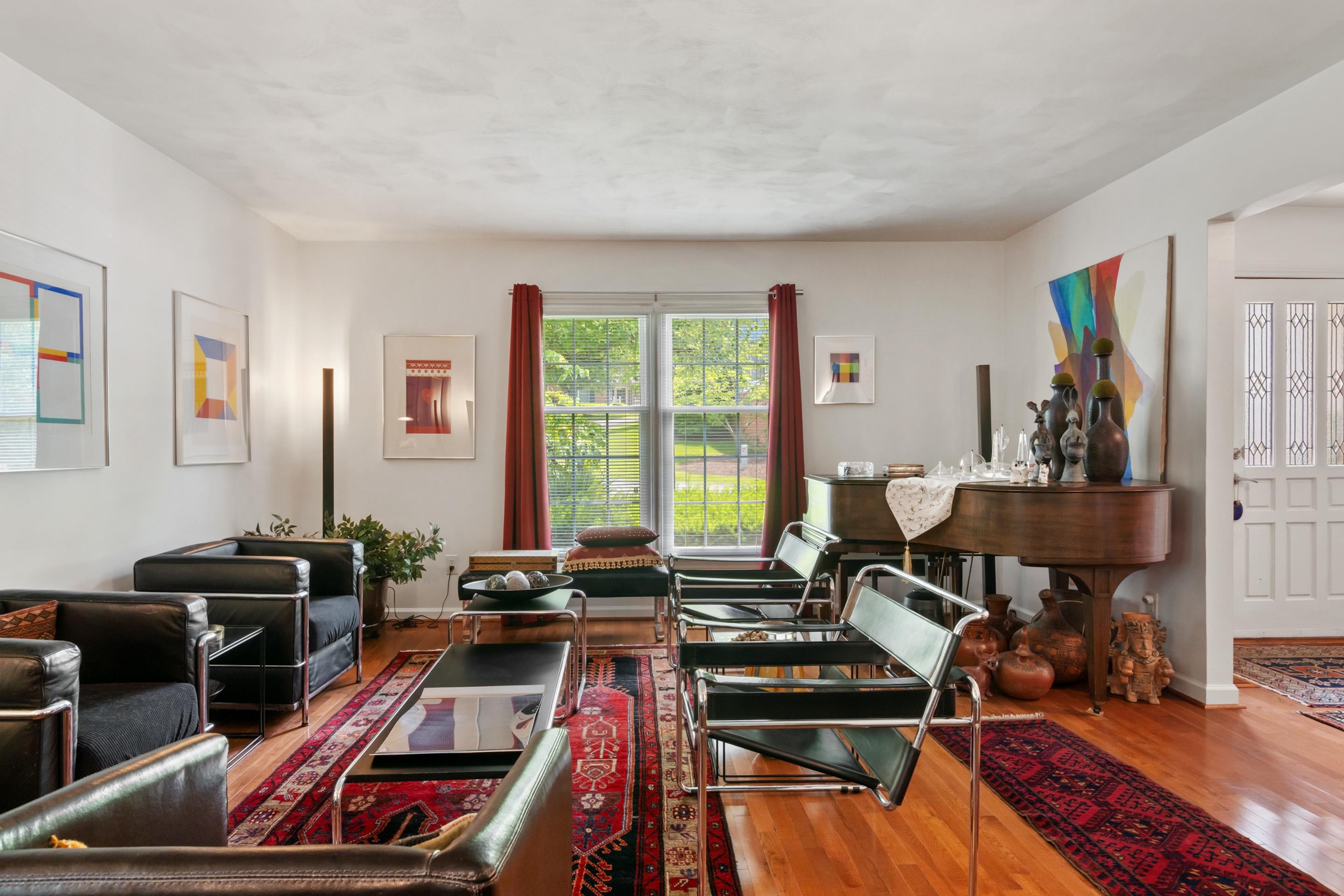 1010 OAK POINTE Court