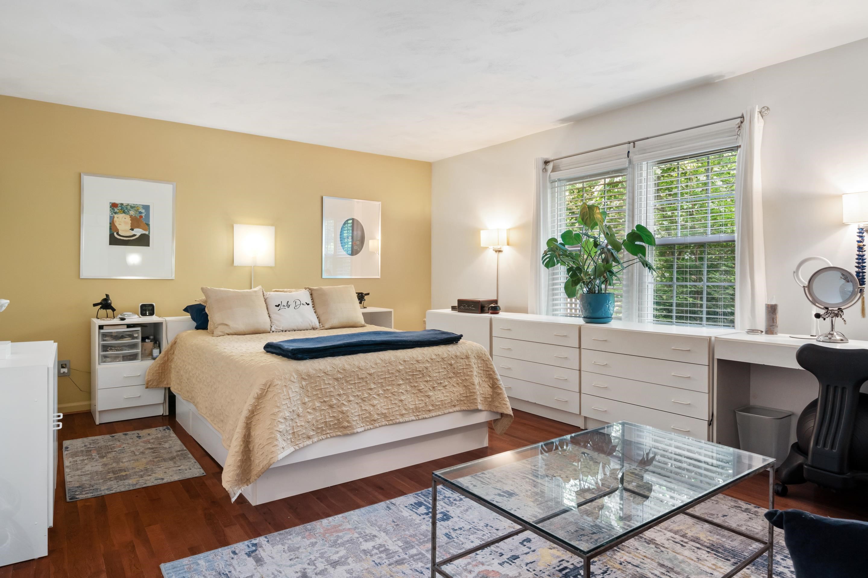 1010 OAK POINTE Court