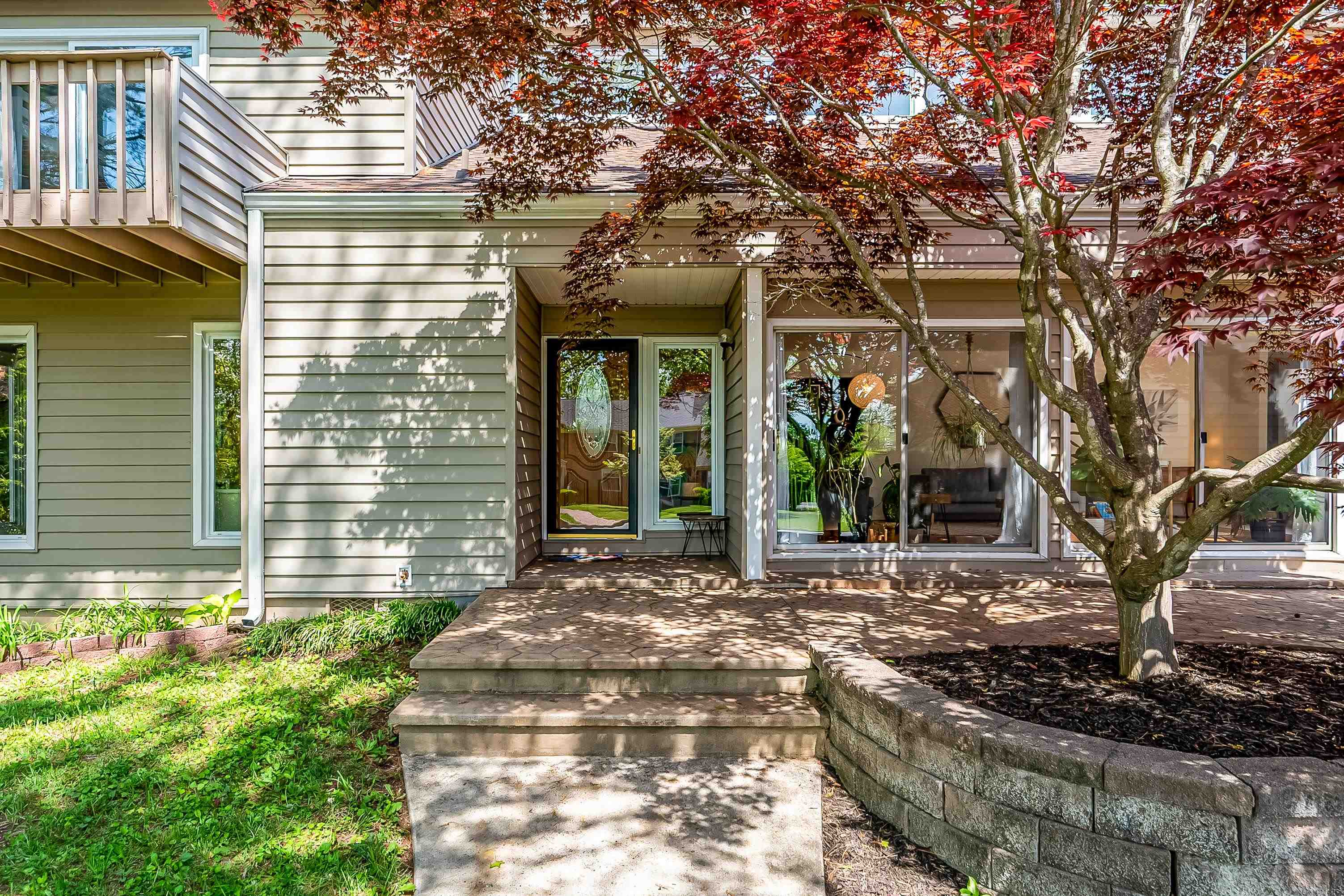 213 Price St Street
