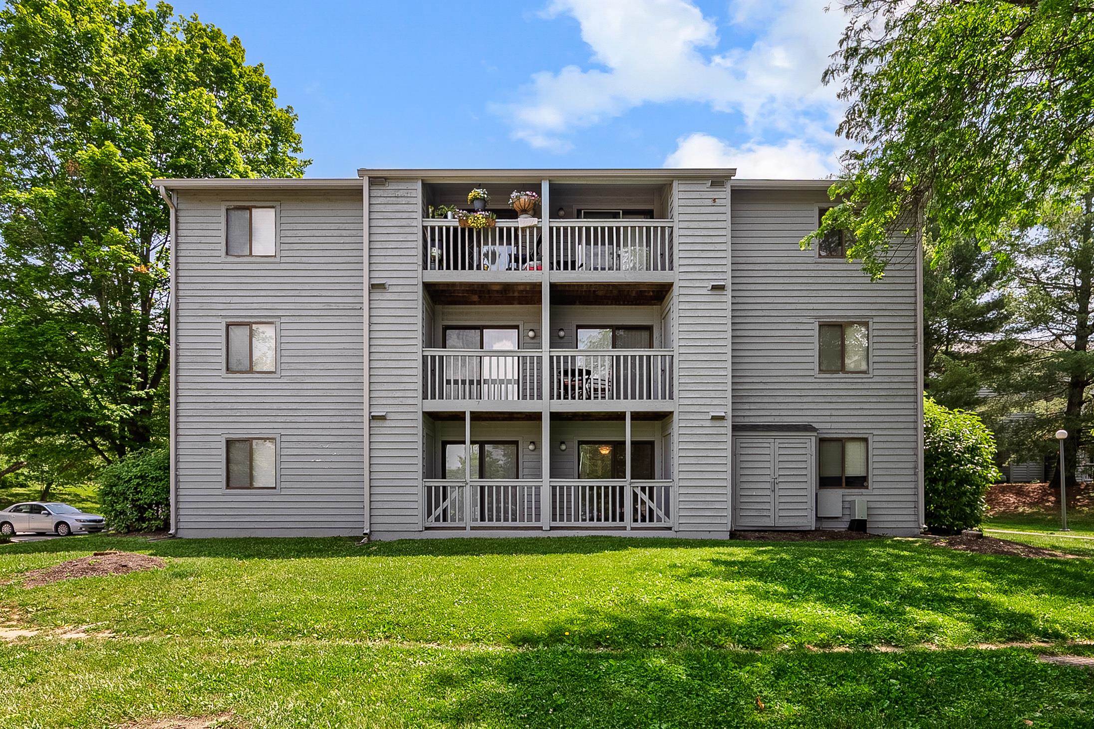 505 F SUNRIDGE Drive F