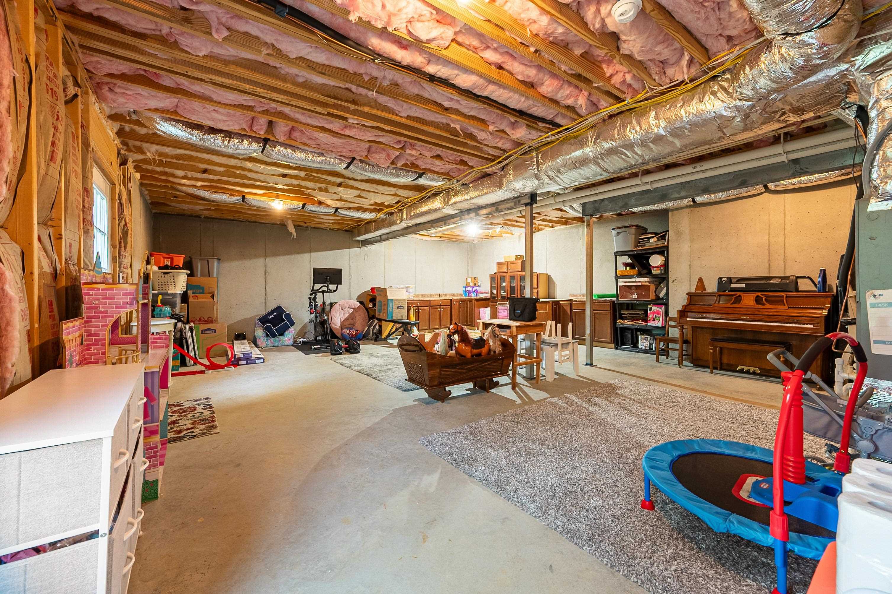 1136 CROSSCREEK Drive