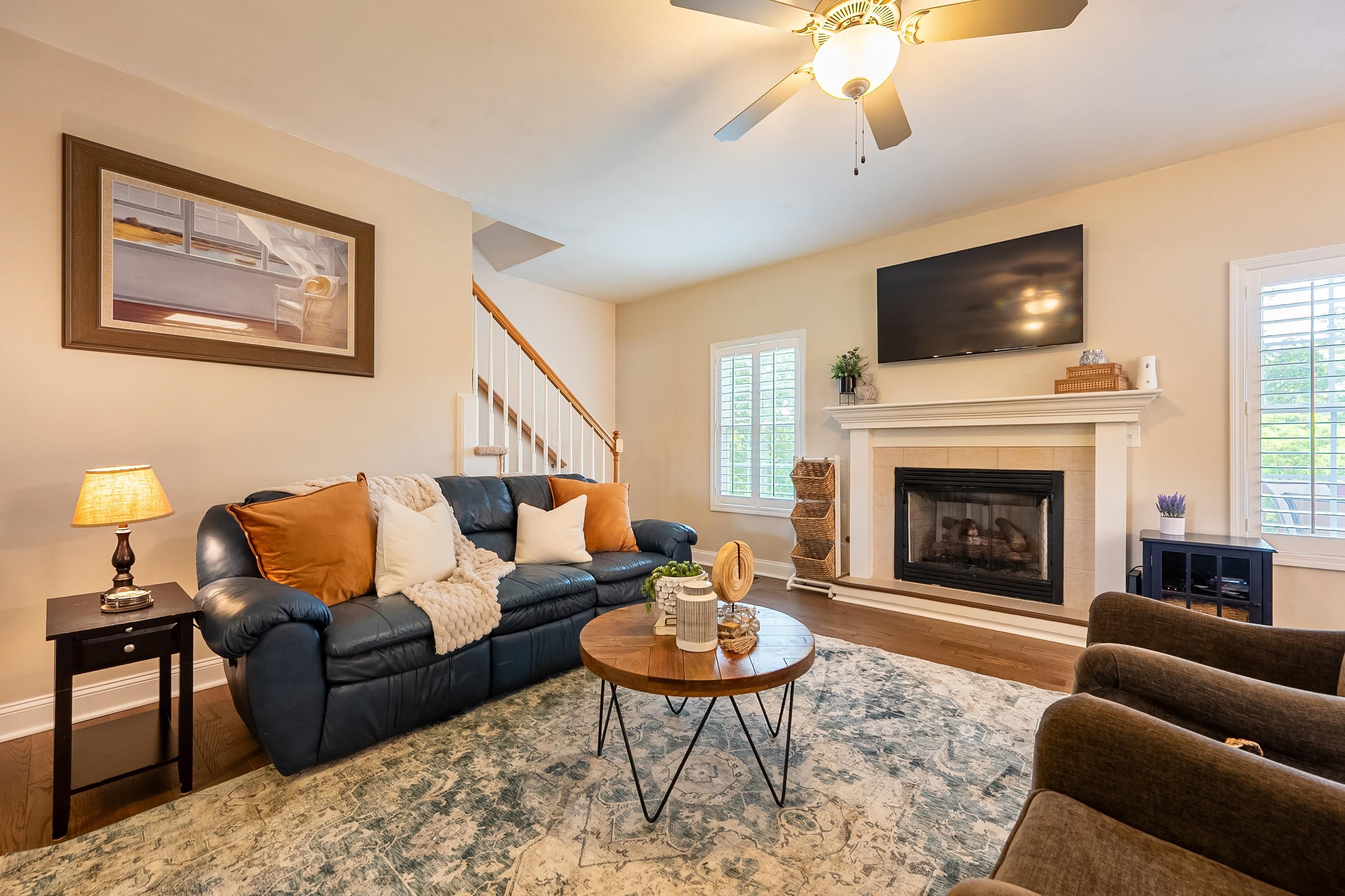 1136 CROSSCREEK Drive