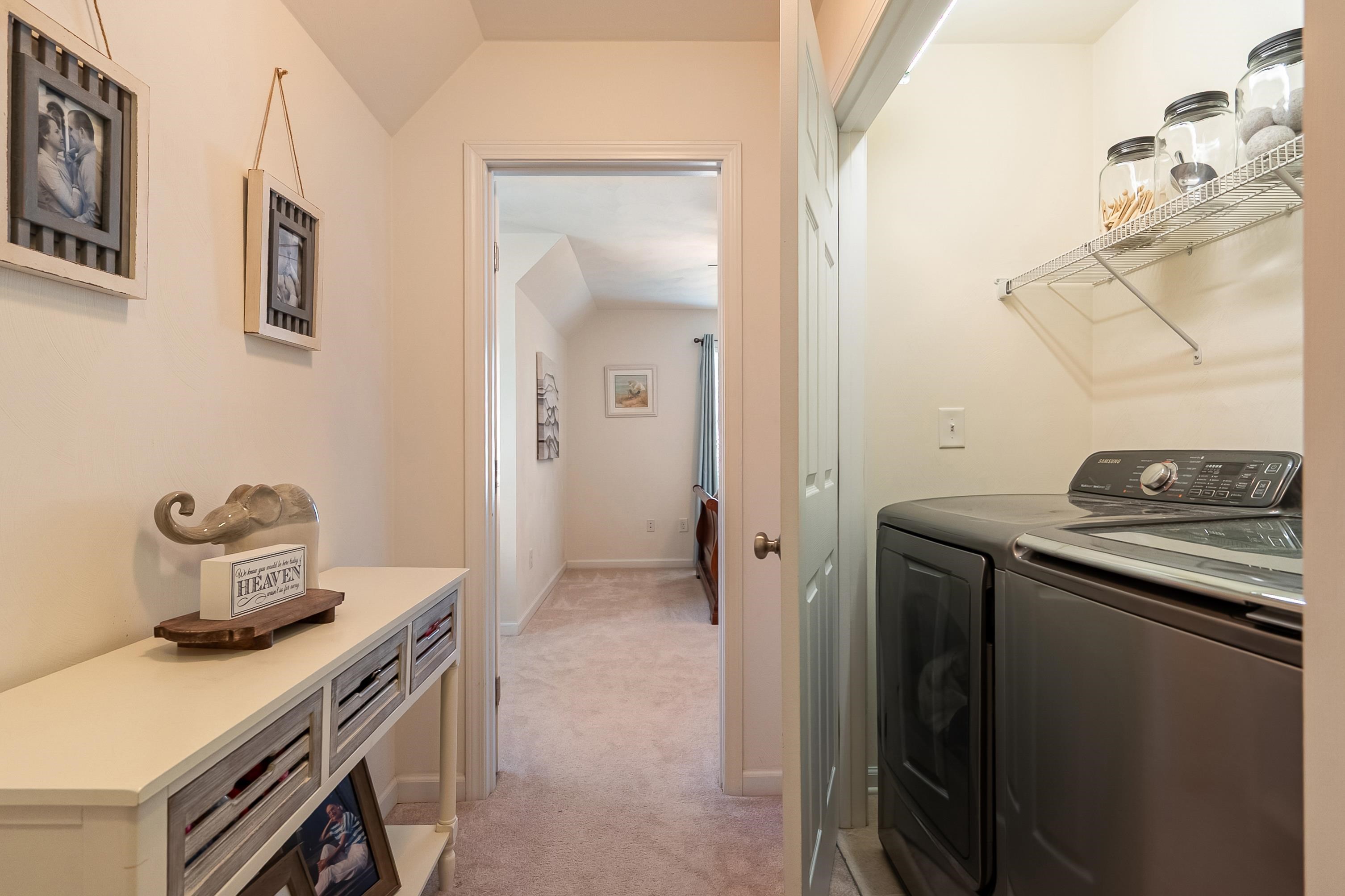 1136 CROSSCREEK Drive