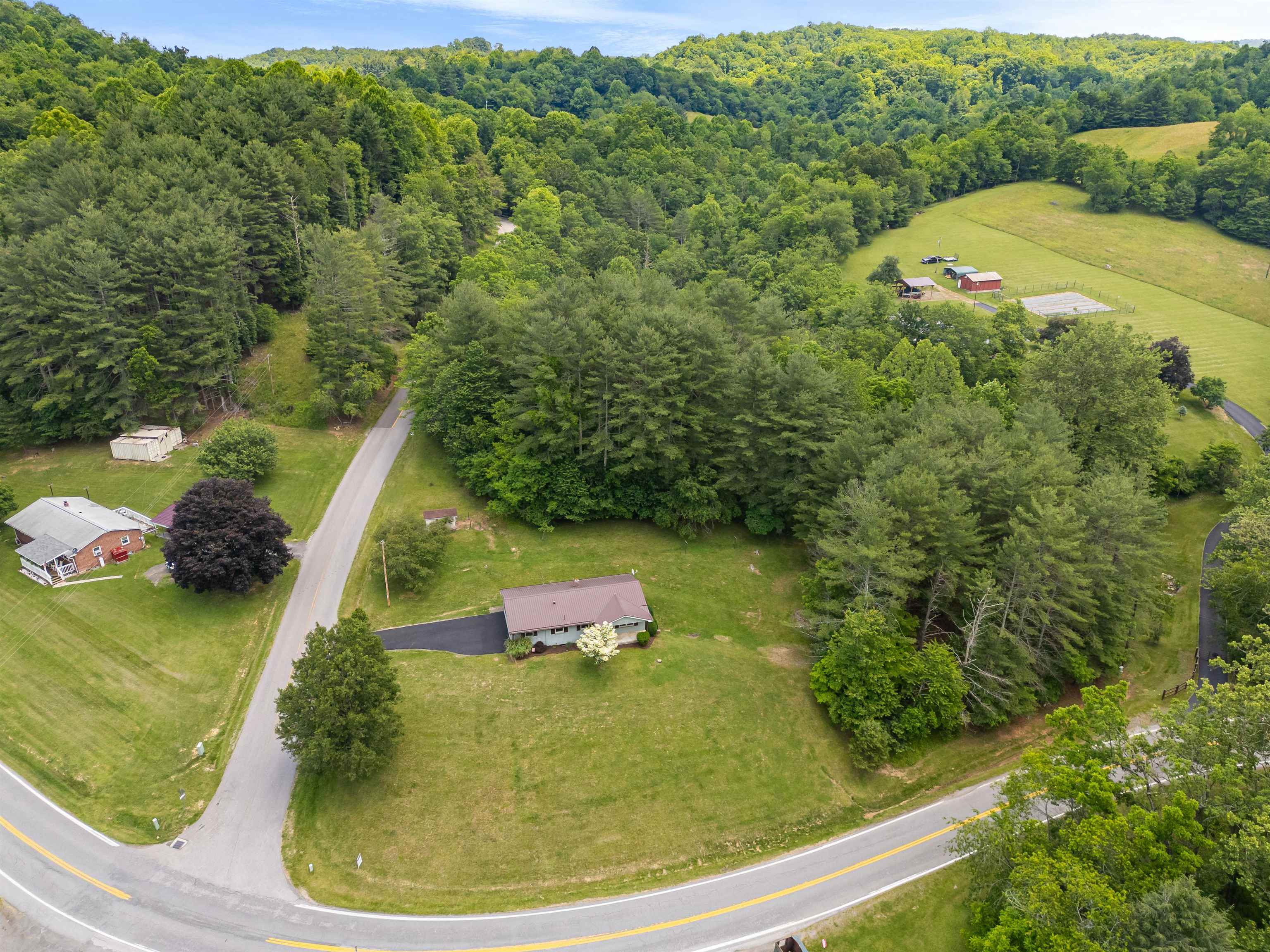 2866 White Rock Road NW