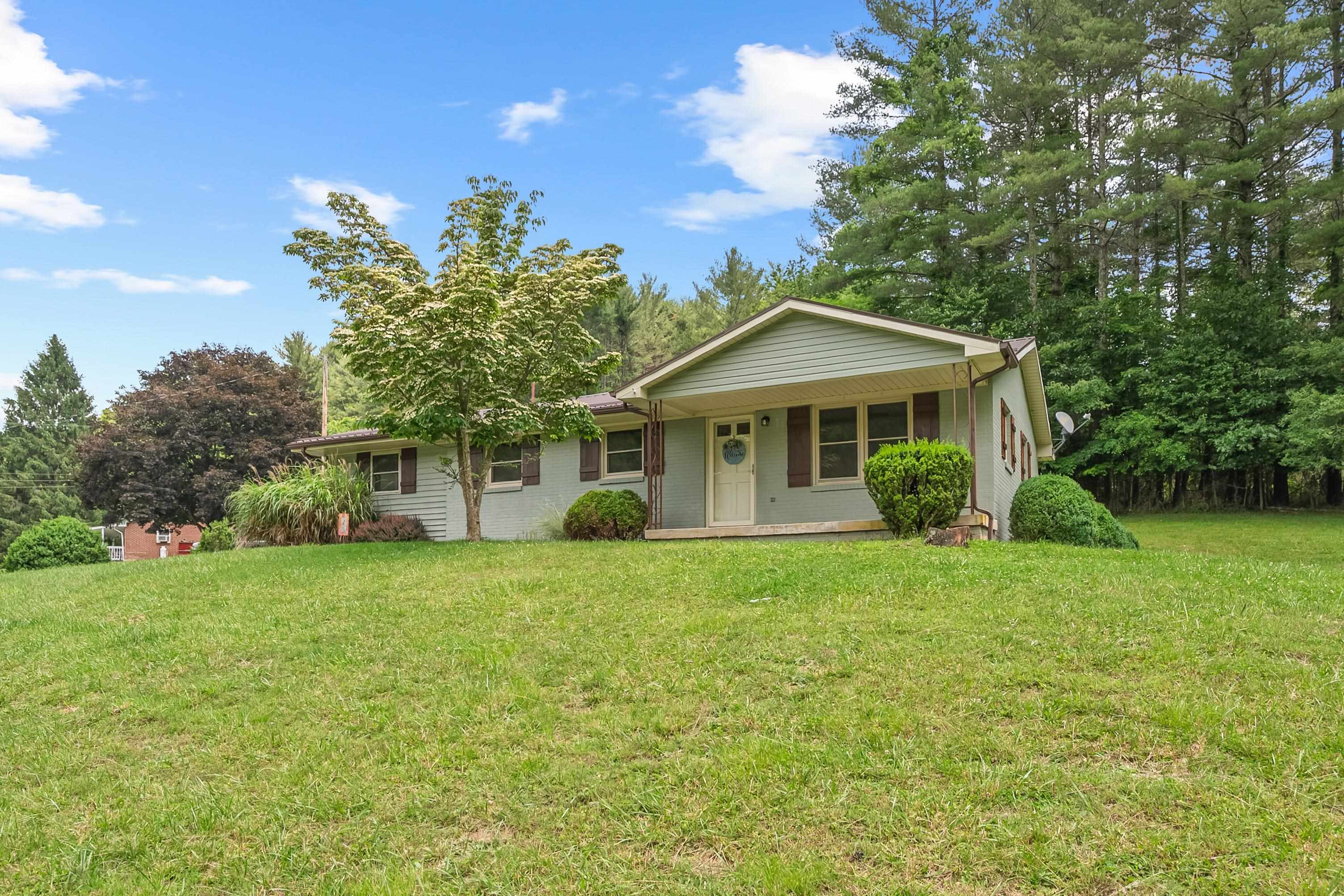 2866 White Rock Road NW