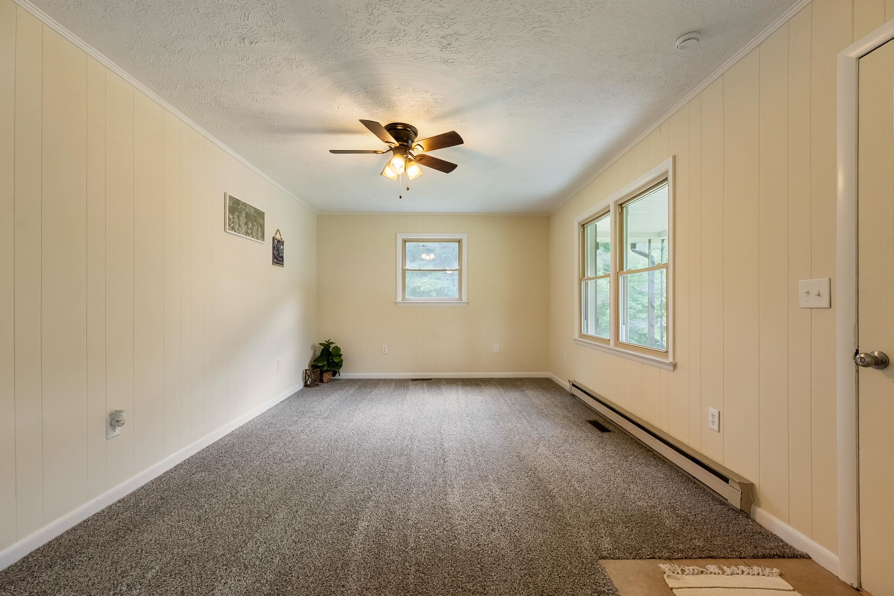 2866 White Rock Road NW