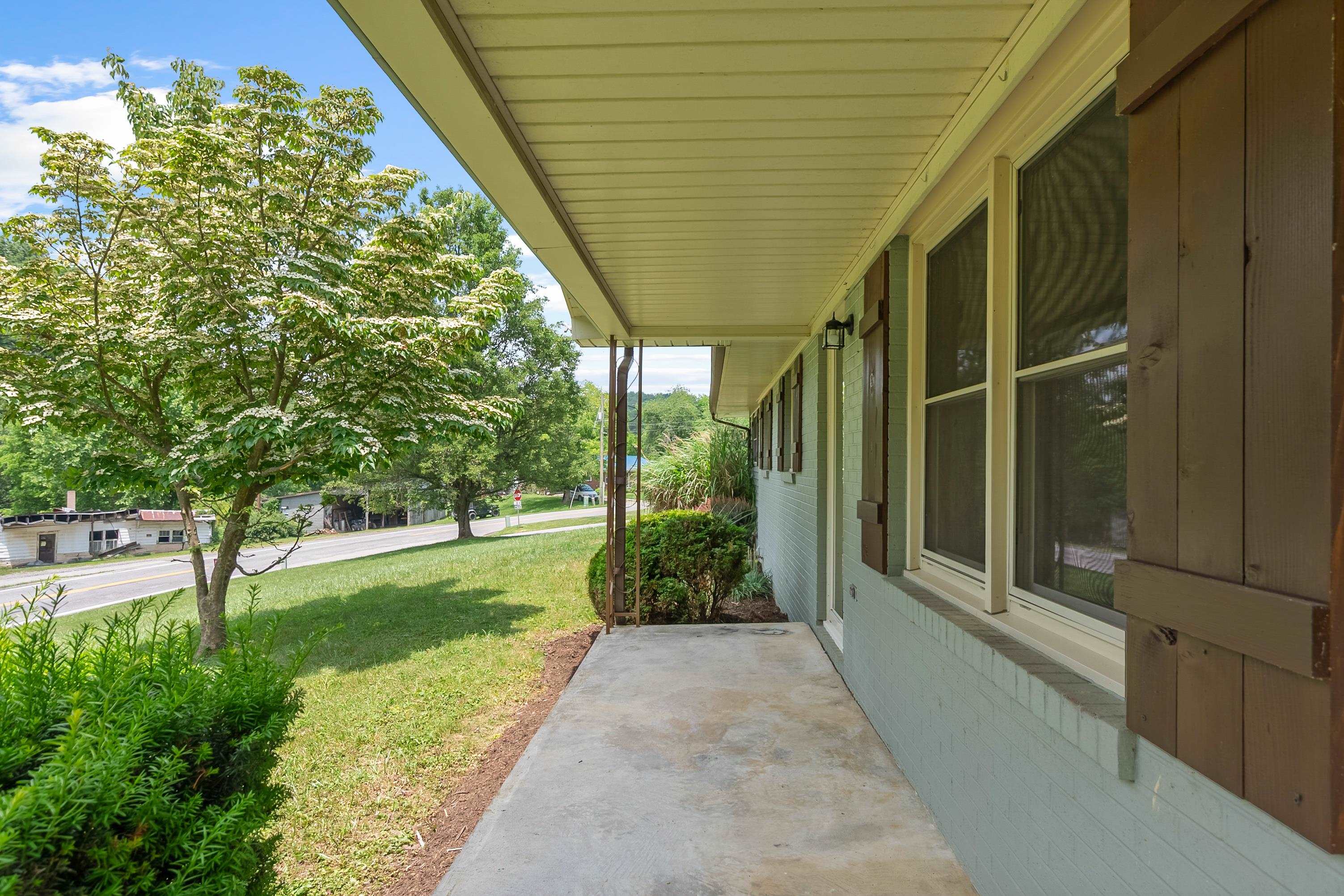 2866 White Rock Road NW