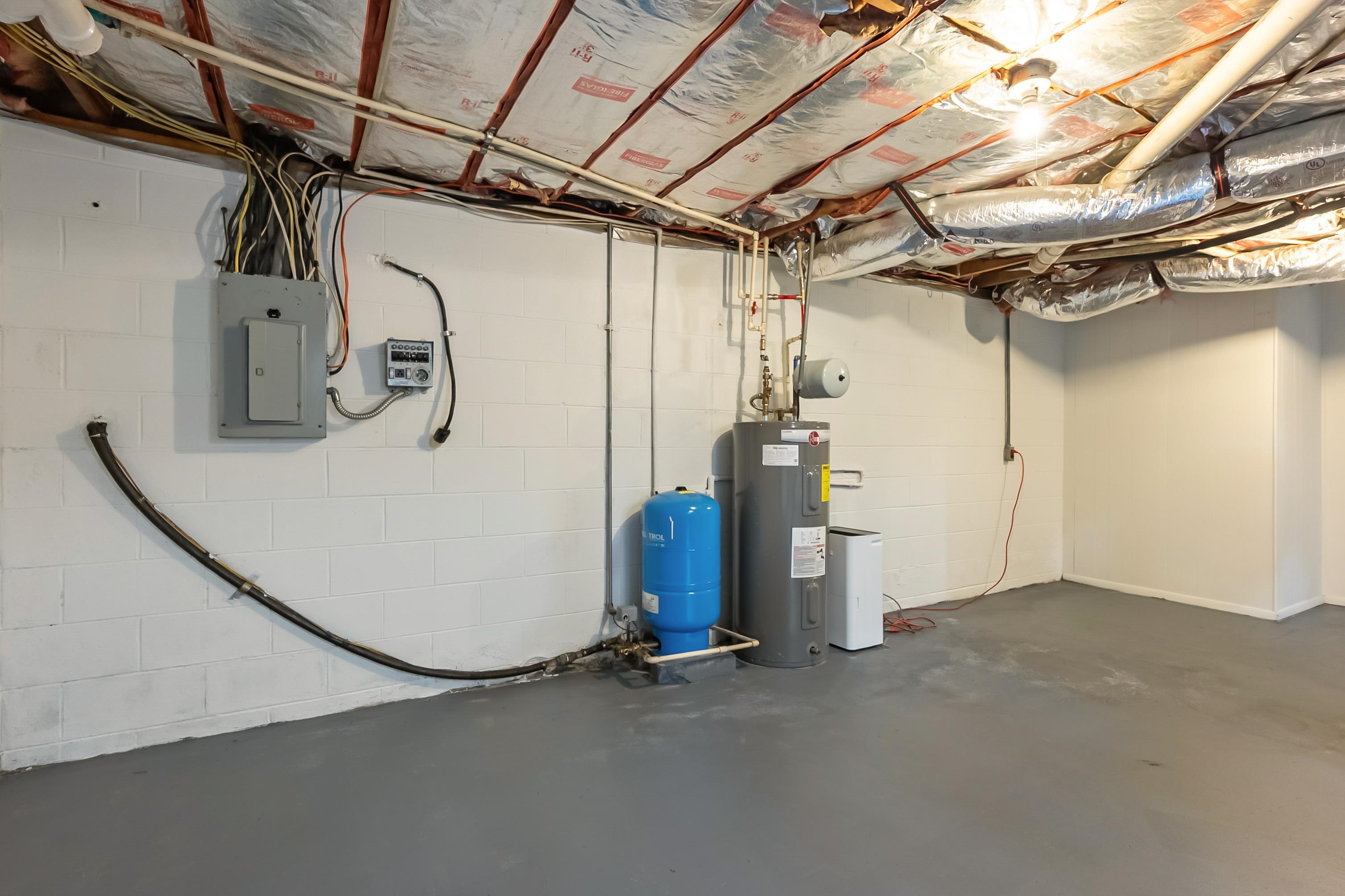 2866 White Rock Road NW