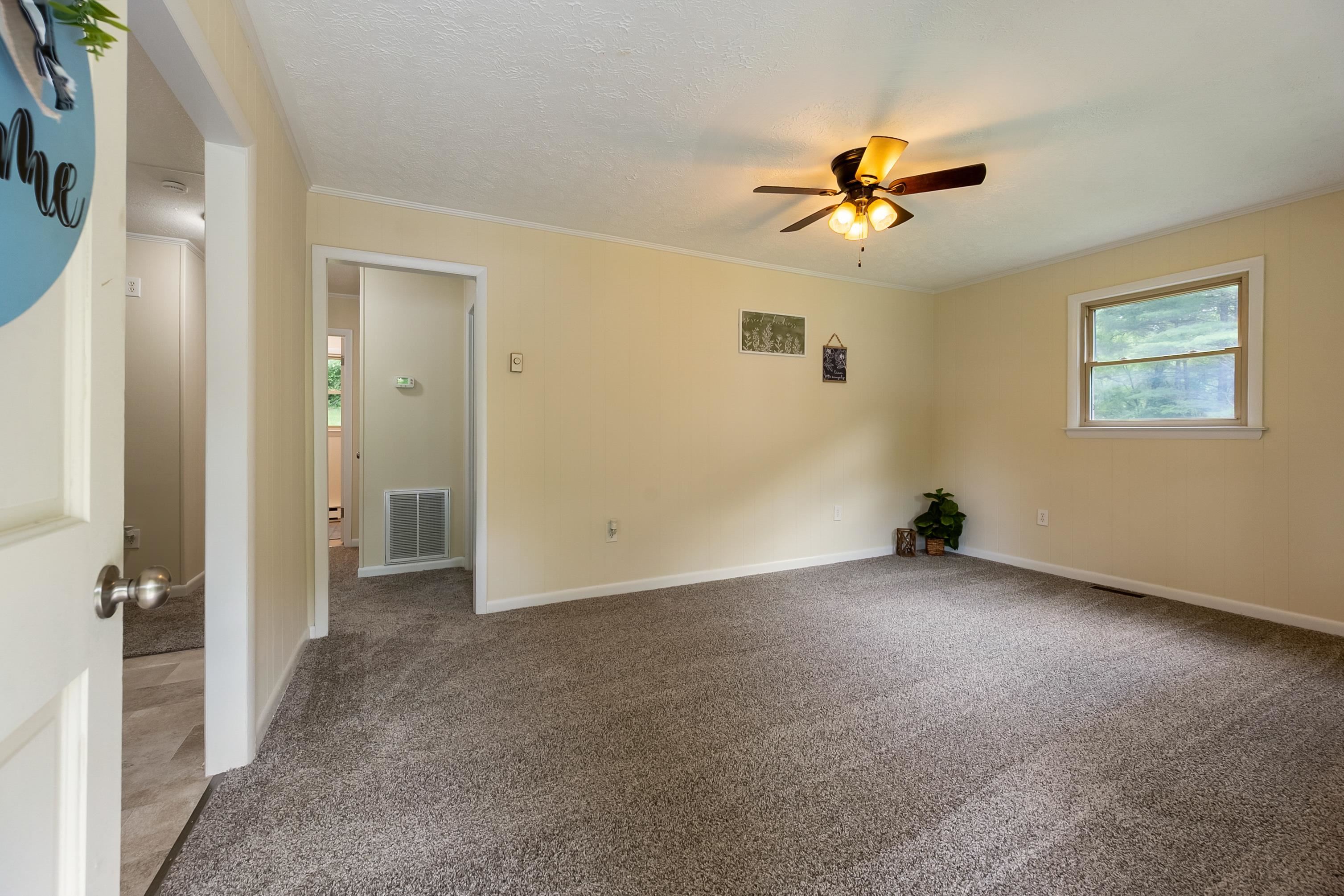 2866 White Rock Road NW