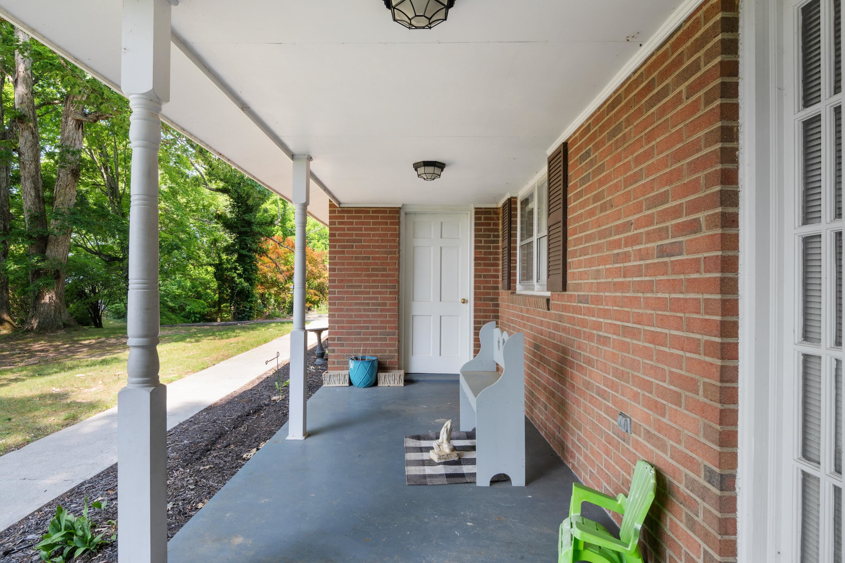 6781 Morgan Farm Road