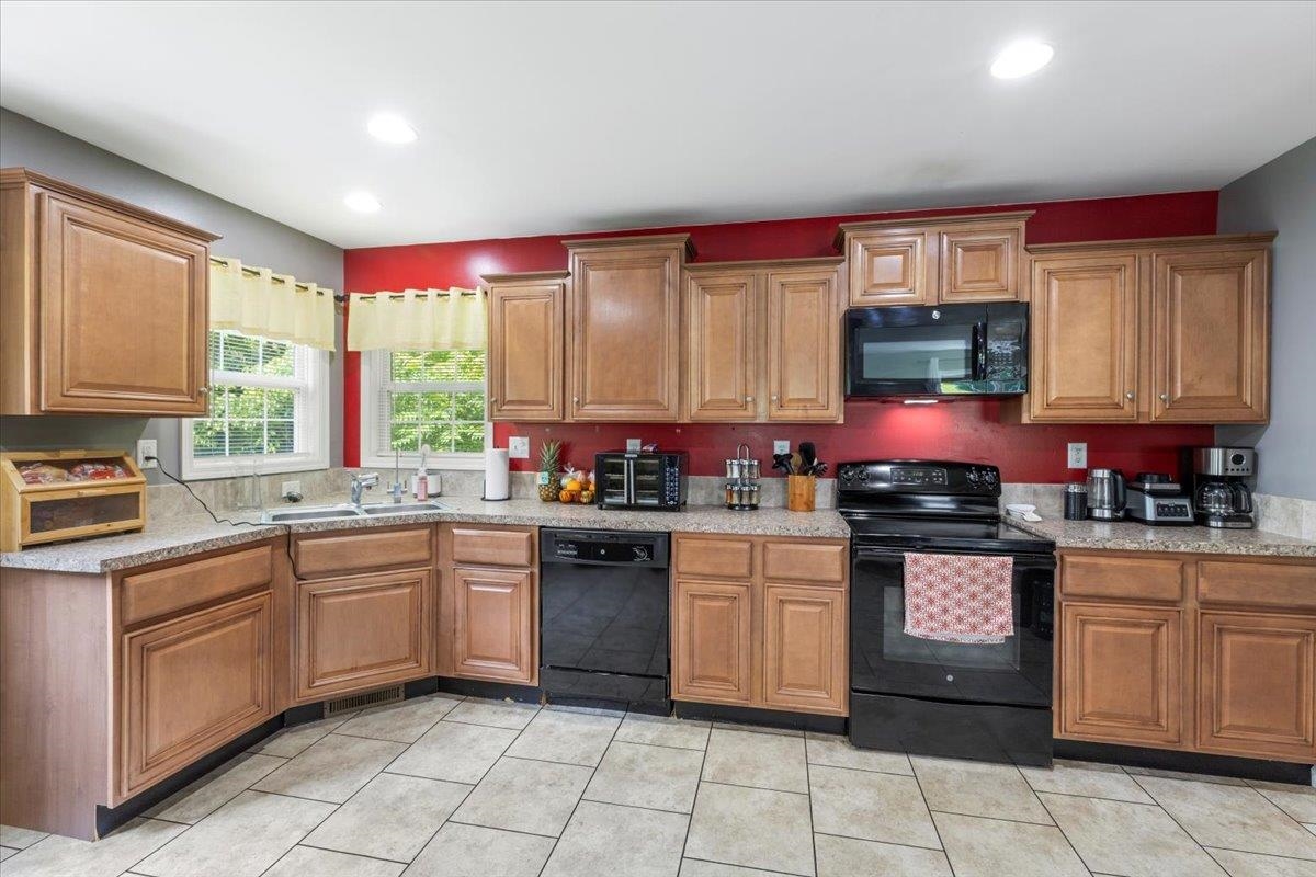 8379 Blackfish Drive