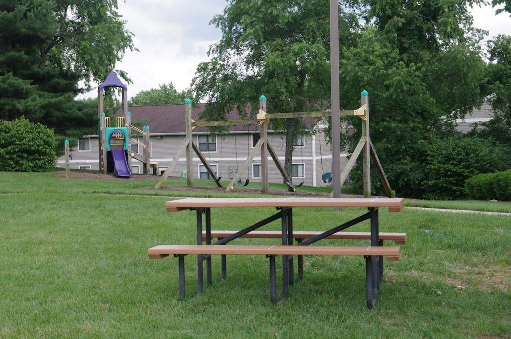 1731 Liberty Lane 73