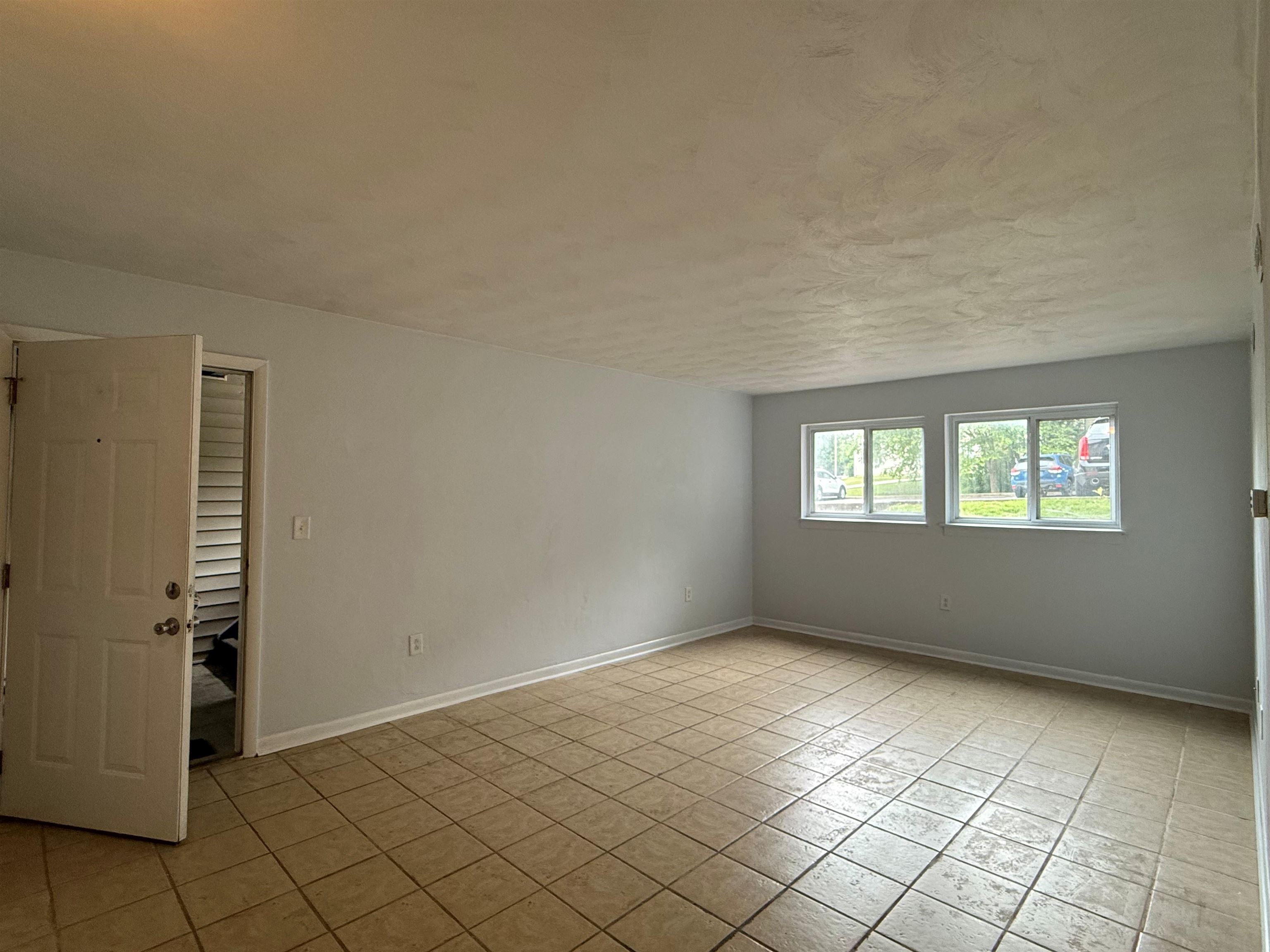 1731 Liberty Lane 73