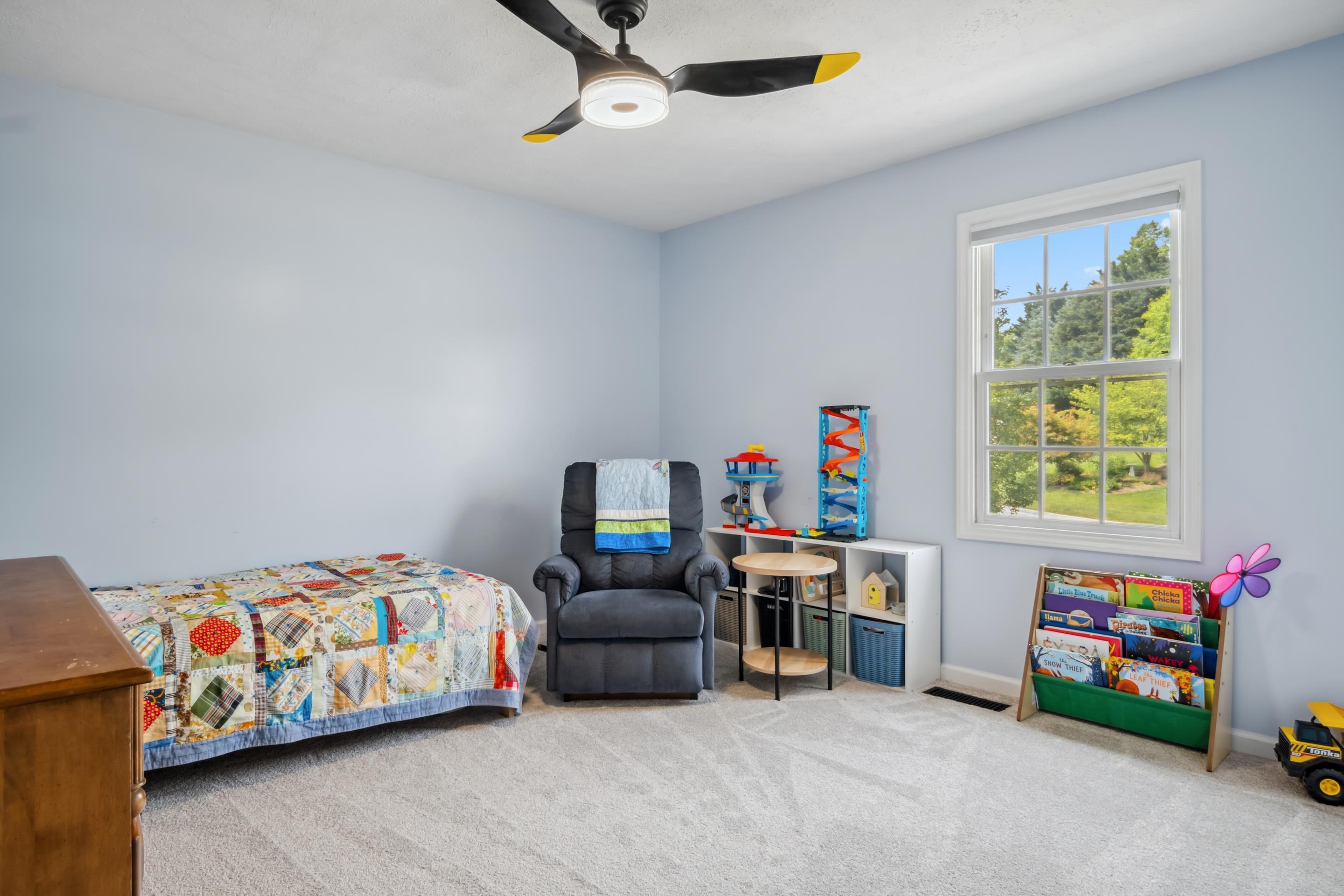 1319 KARR Lane