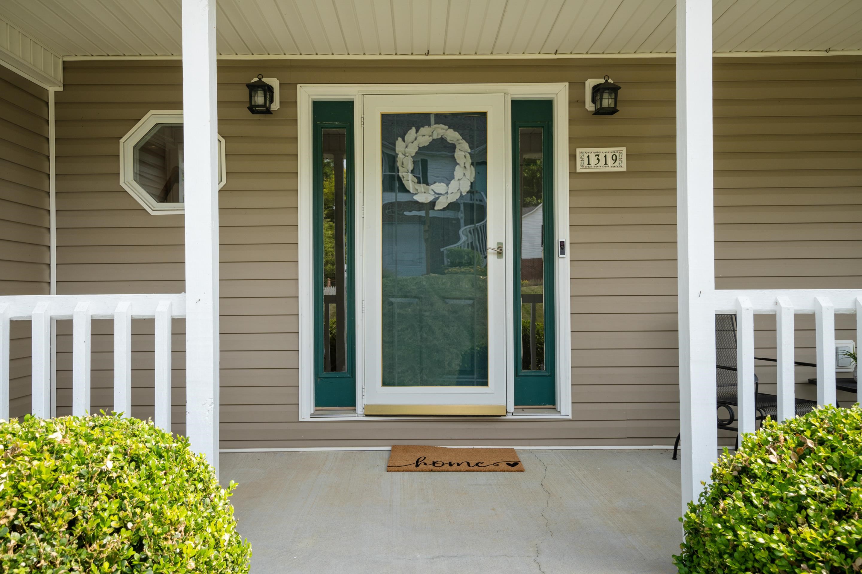 1319 KARR Lane