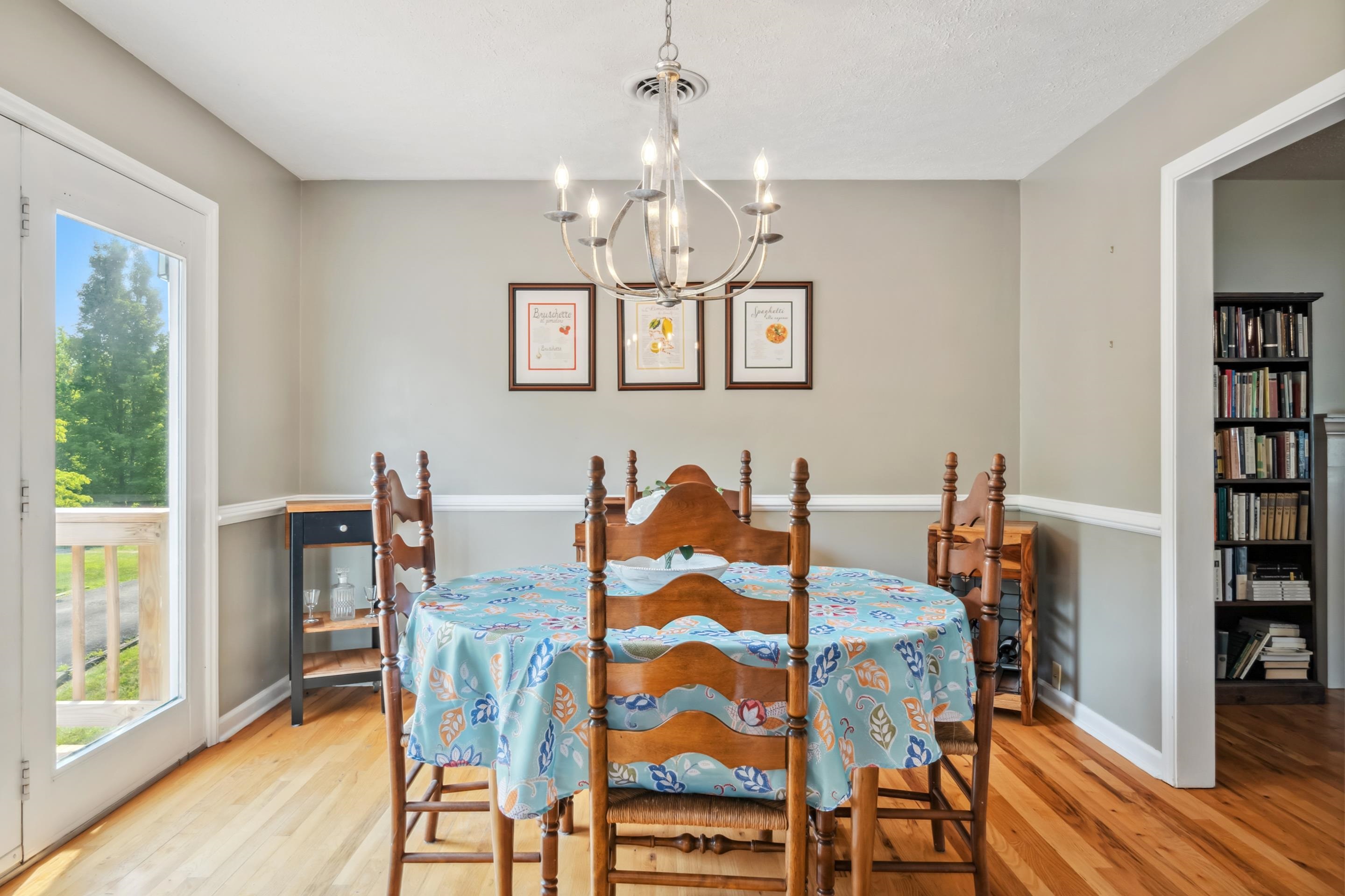 1319 KARR Lane