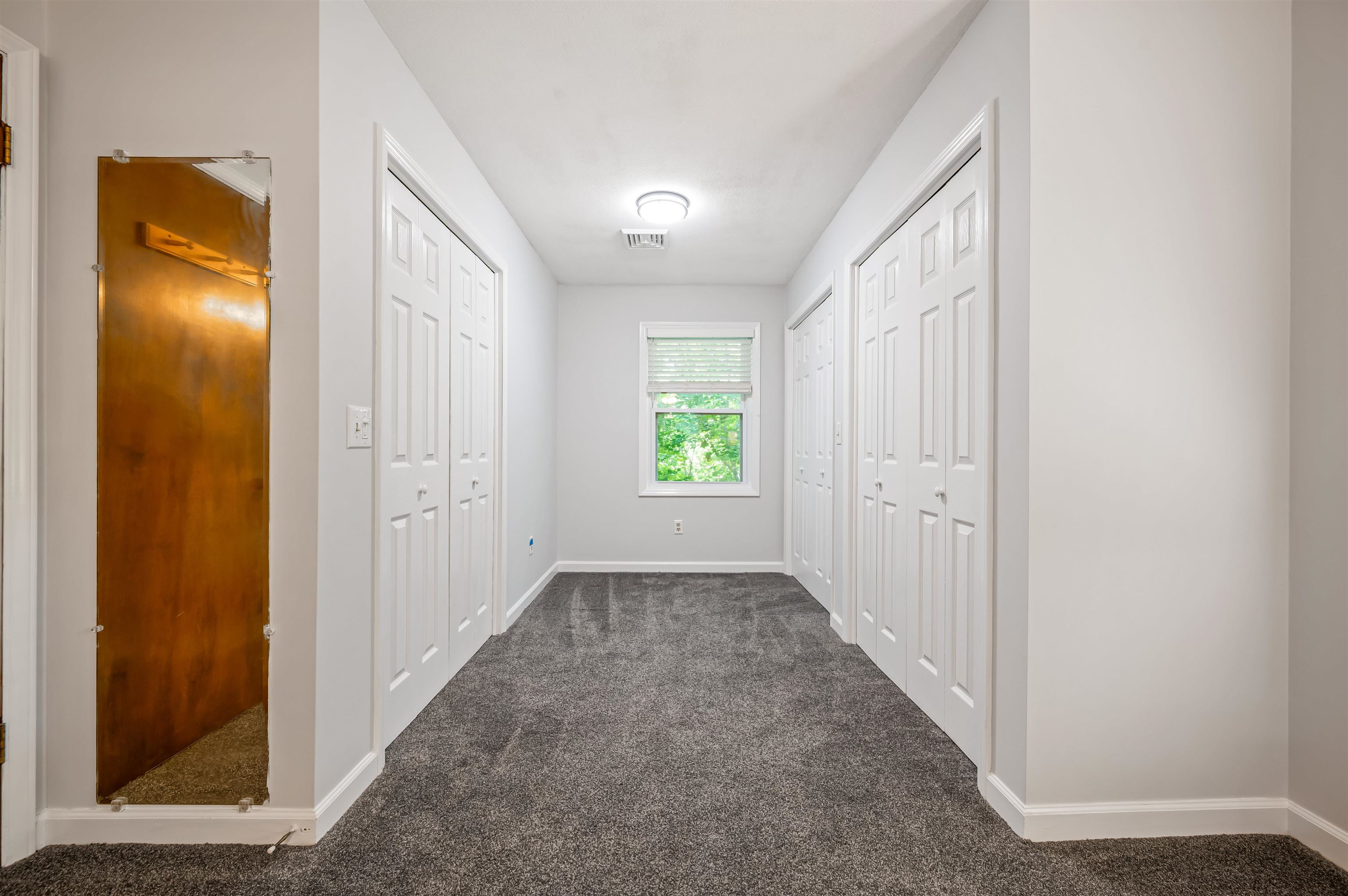 10 HIDDEN VALLEY Lane