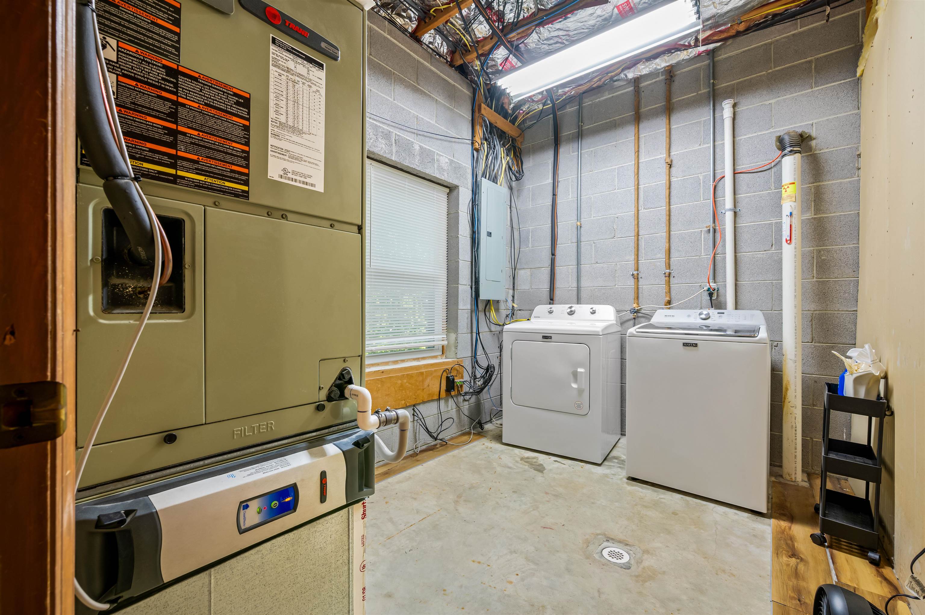 10 HIDDEN VALLEY Lane