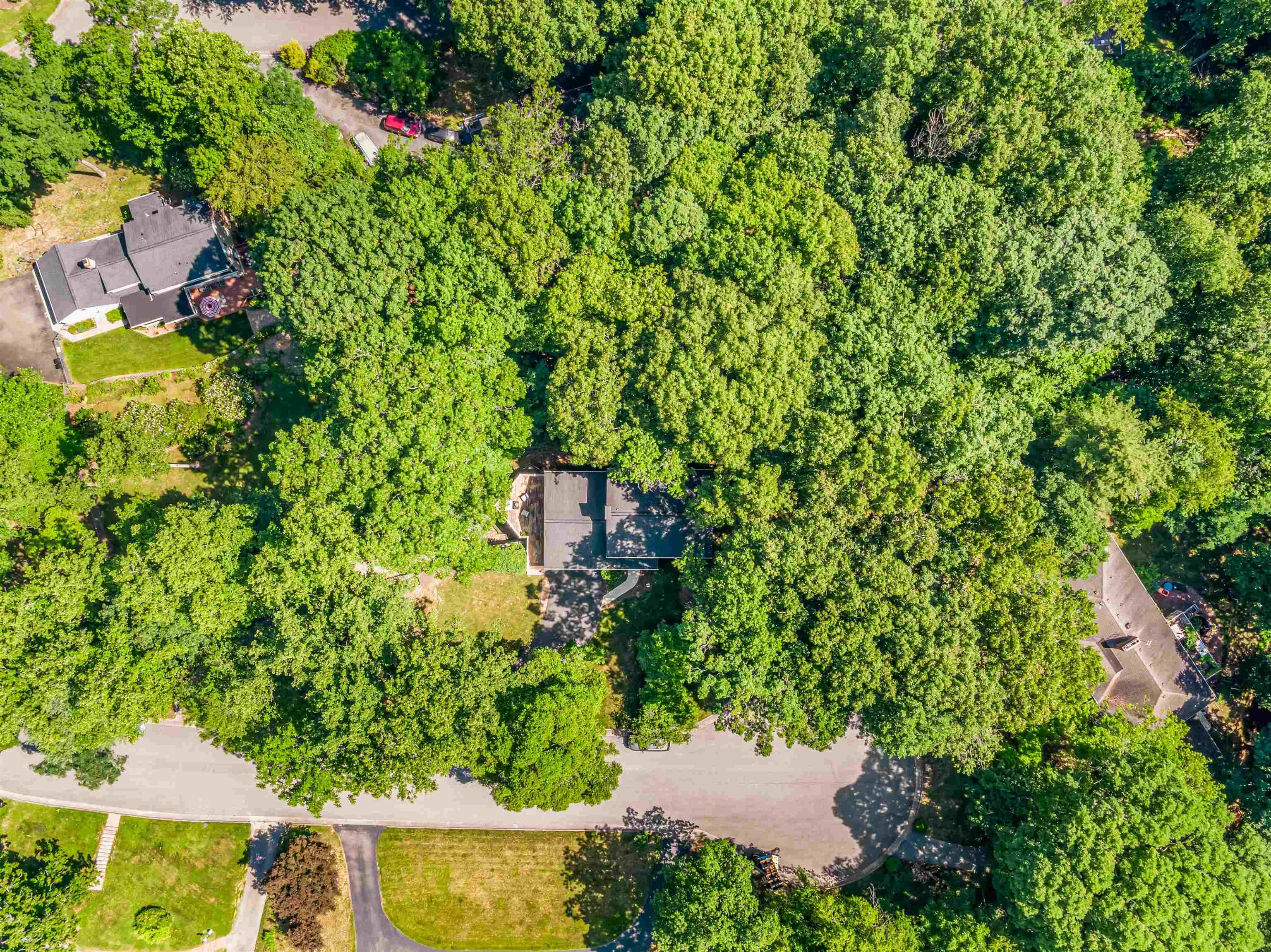 10 HIDDEN VALLEY Lane