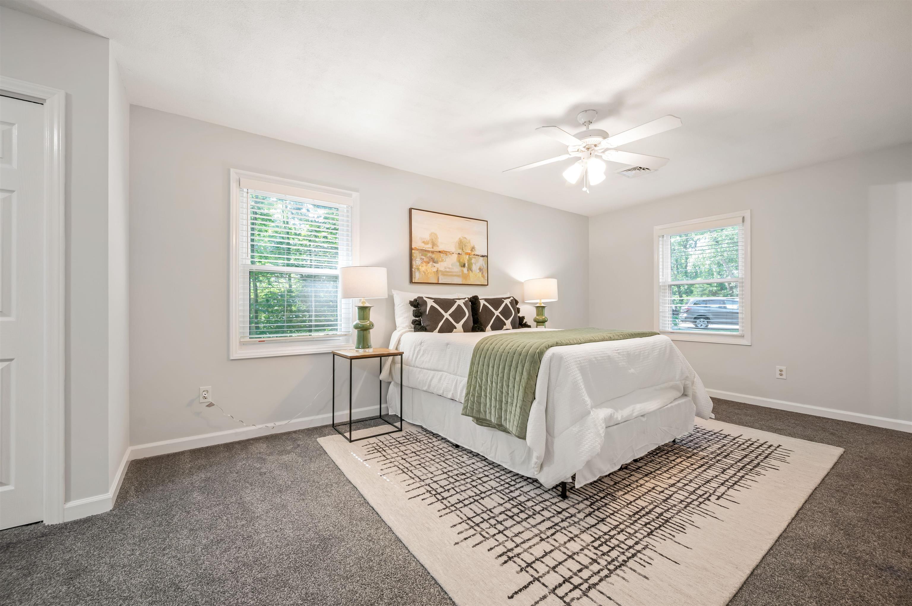 10 HIDDEN VALLEY Lane