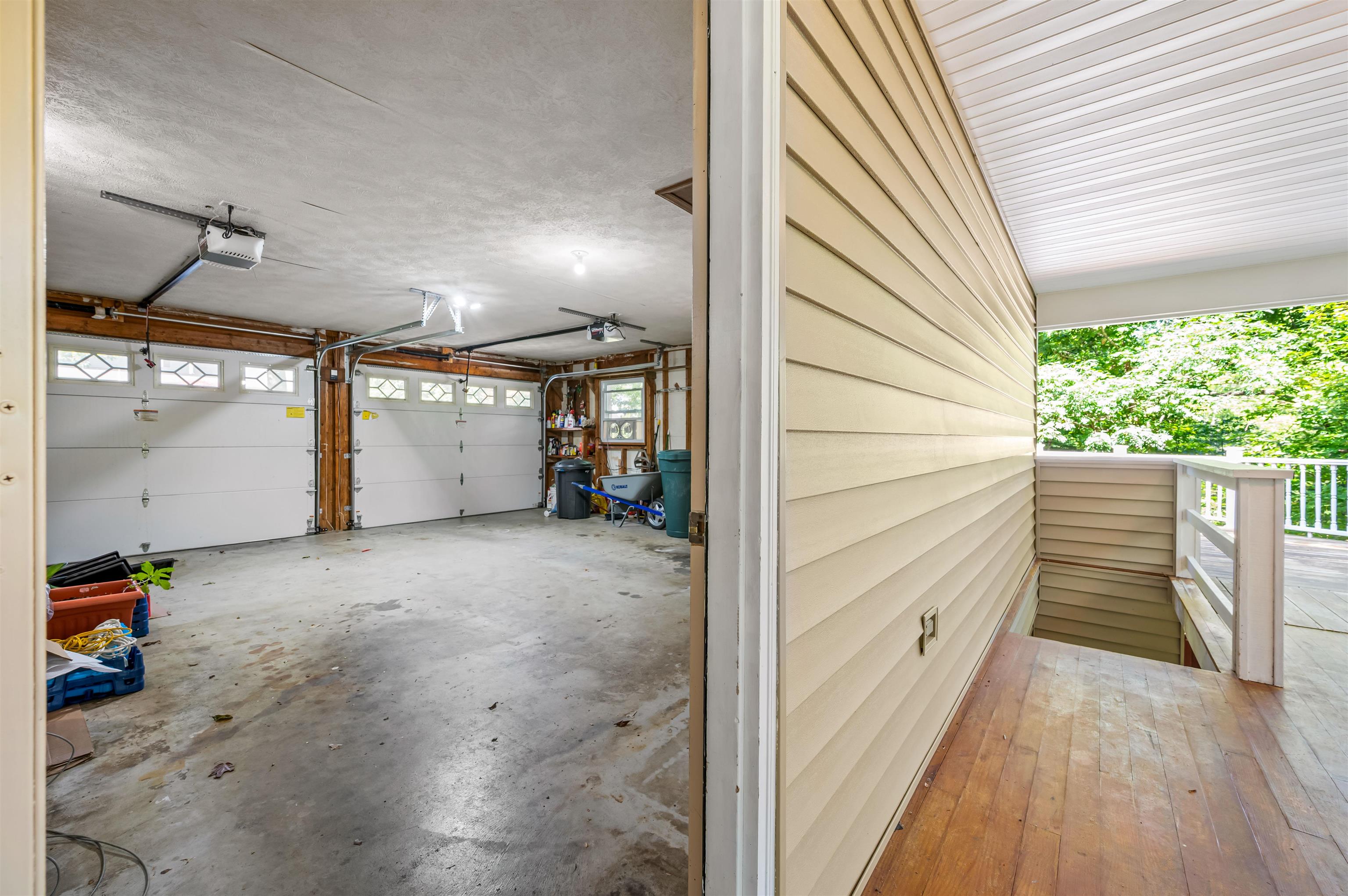 10 HIDDEN VALLEY Lane