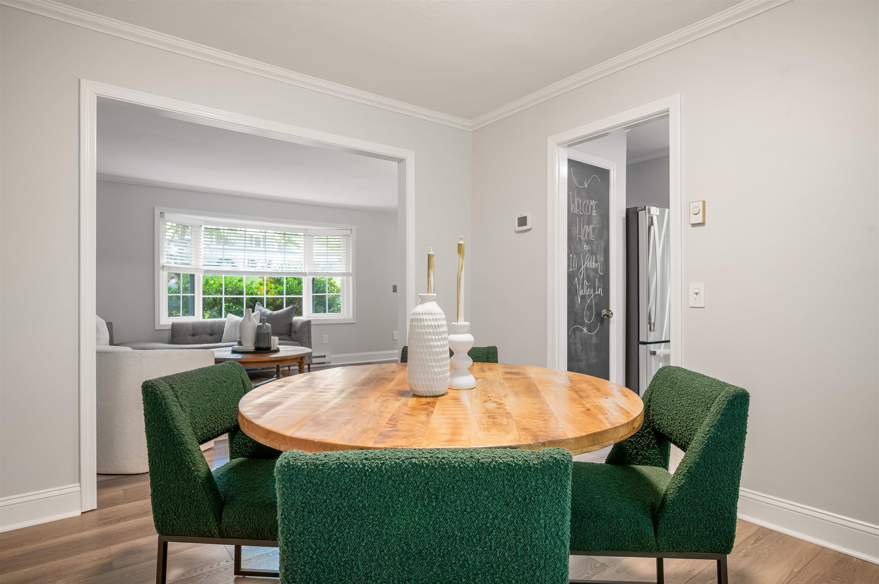 10 HIDDEN VALLEY Lane