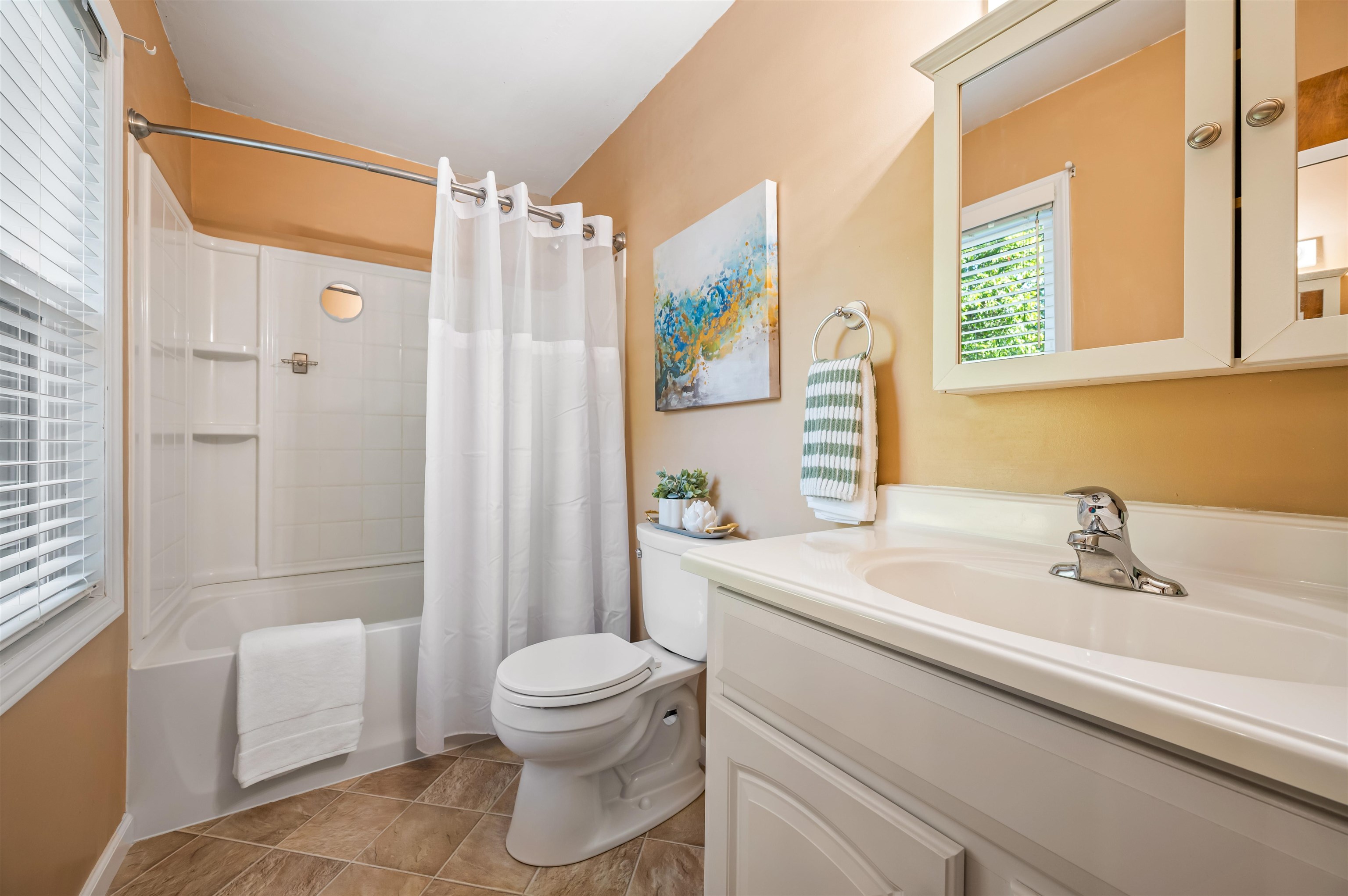 10 HIDDEN VALLEY Lane