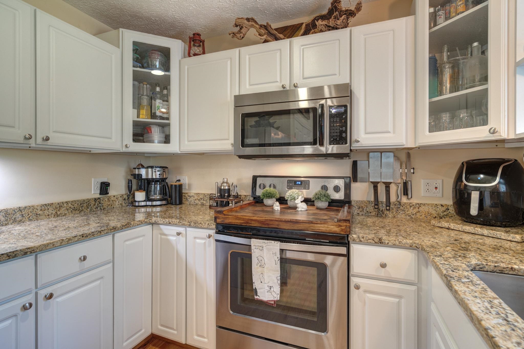 112 Mary Christina Way