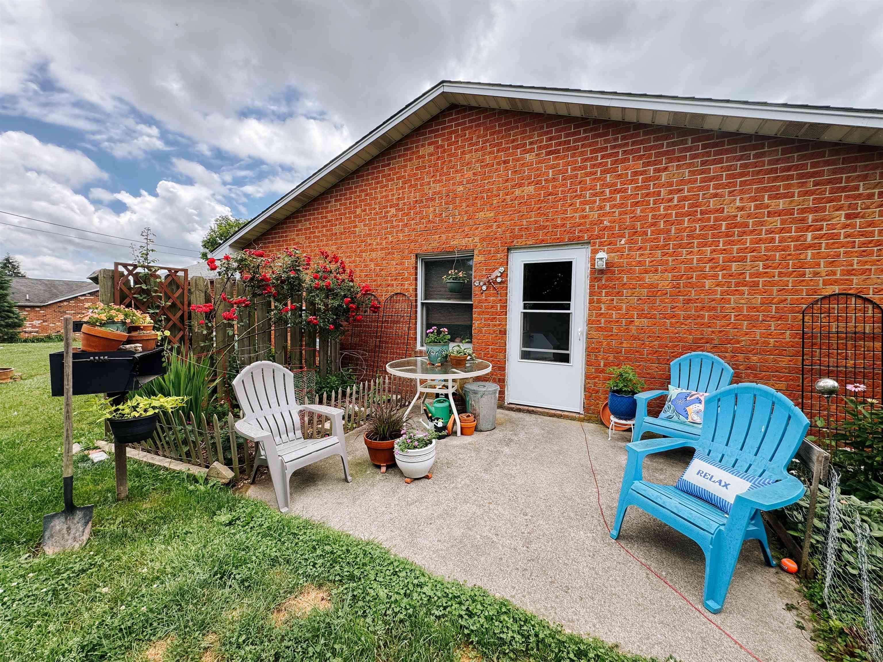 1450 & 1452 Sandy Circle