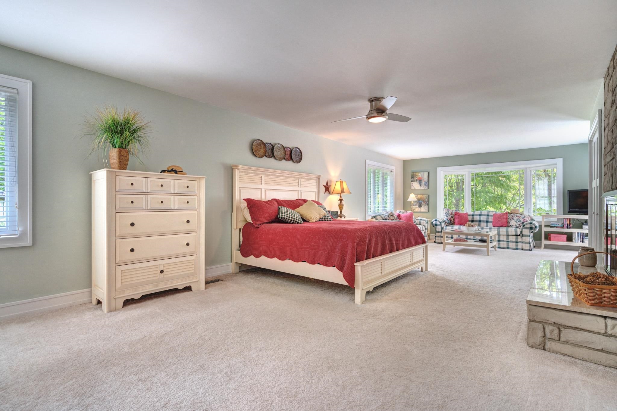 4506 Waterfront Farms Drive