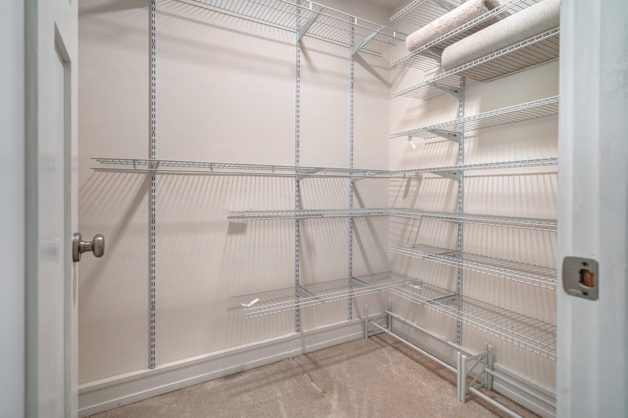 4506 Waterfront Farms Drive