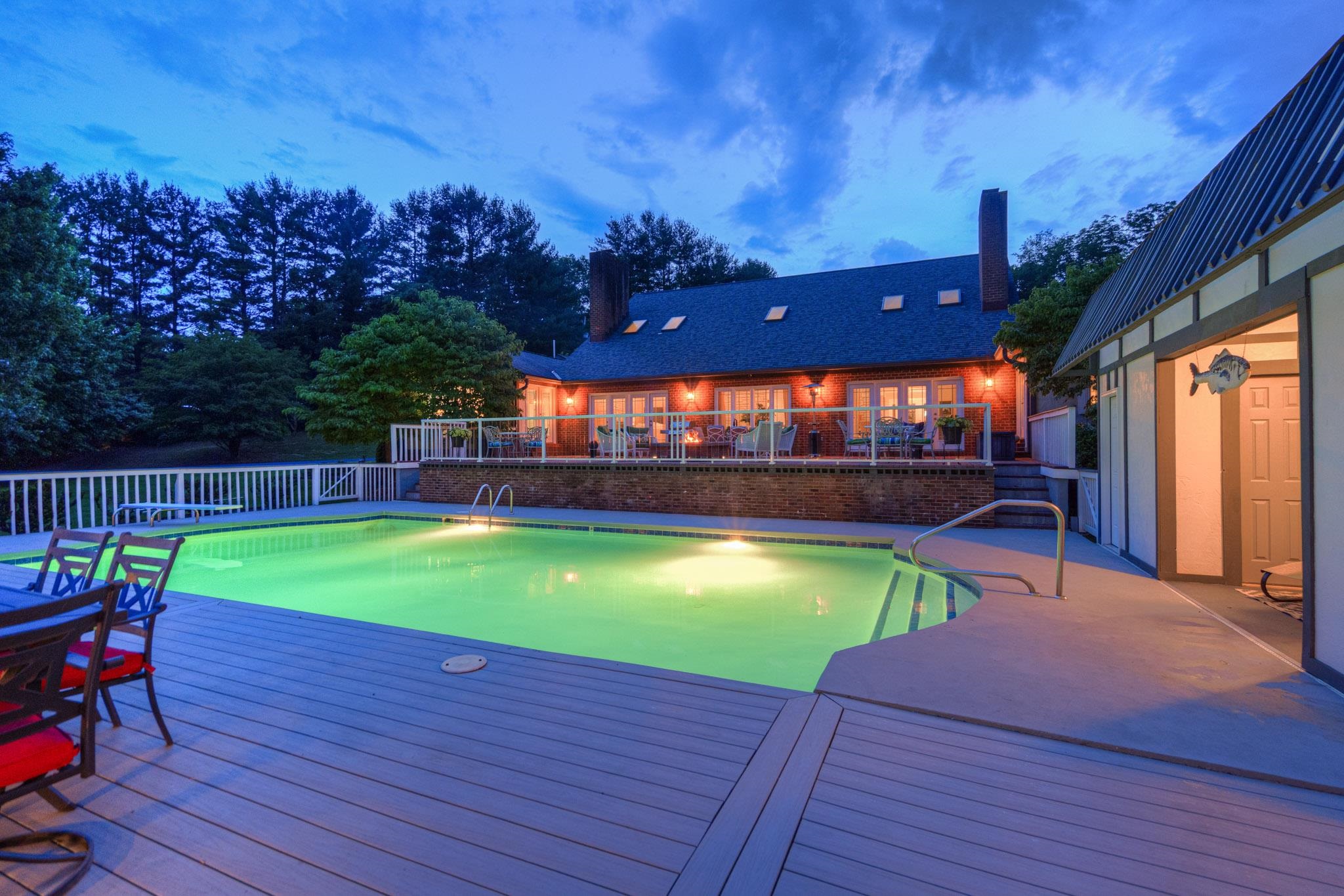 4506 Waterfront Farms Drive