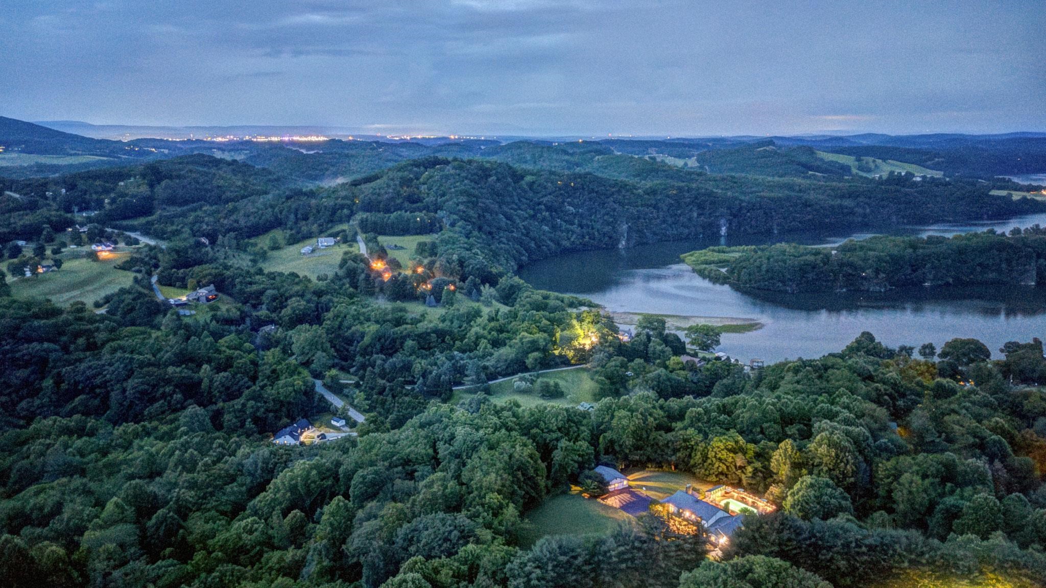 4506 Waterfront Farms Drive