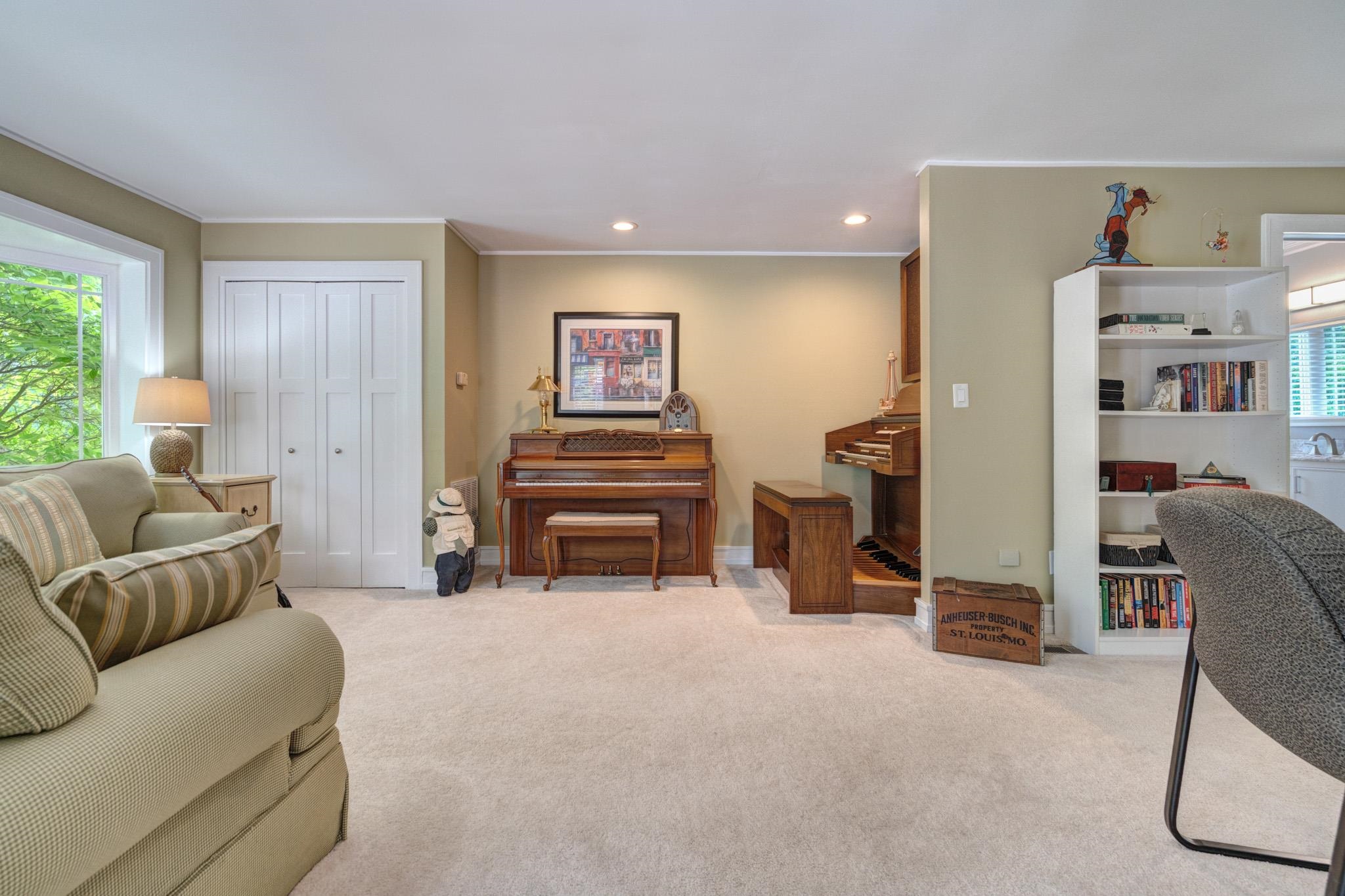 4506 Waterfront Farms Drive