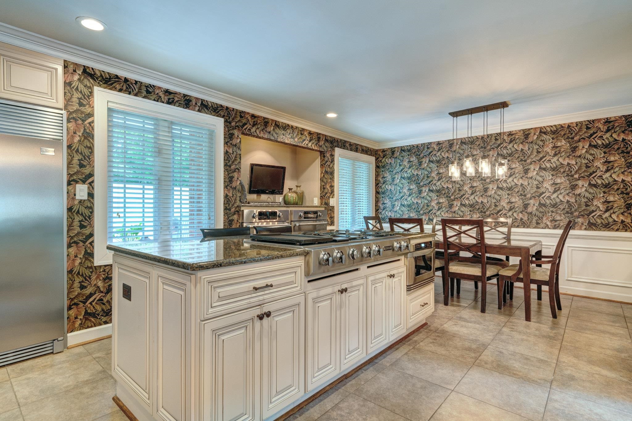 4506 Waterfront Farms Drive