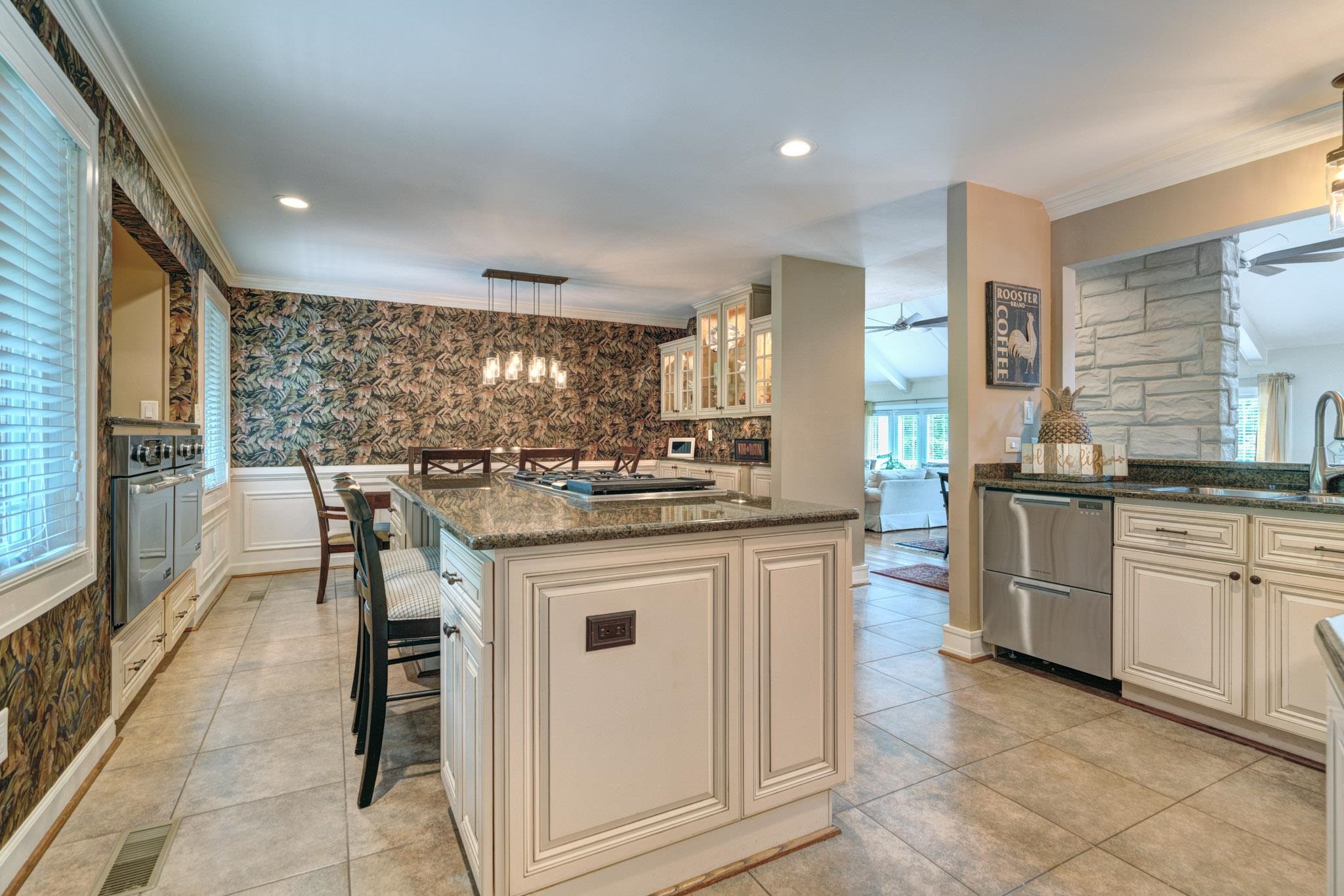 4506 Waterfront Farms Drive