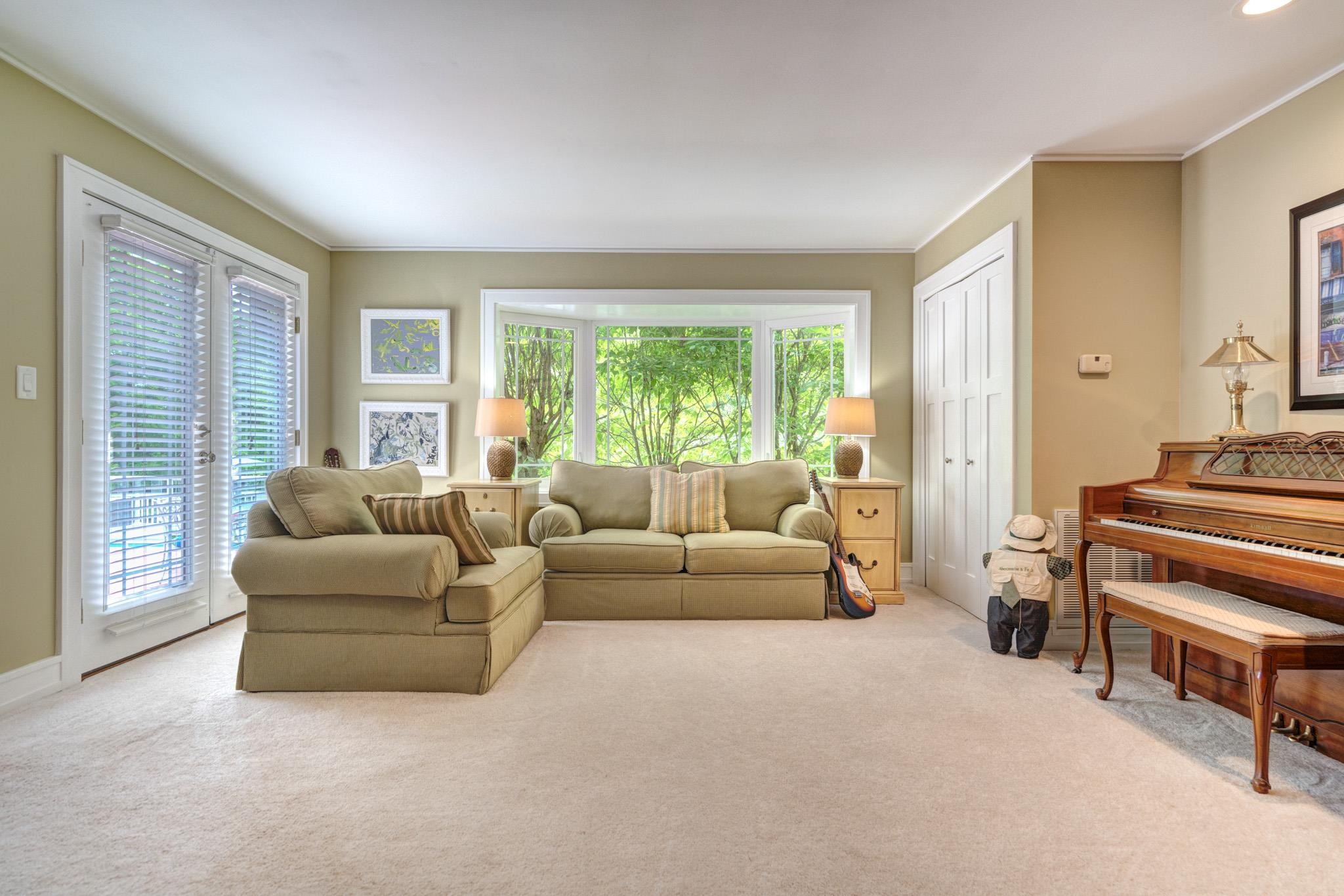 4506 Waterfront Farms Drive