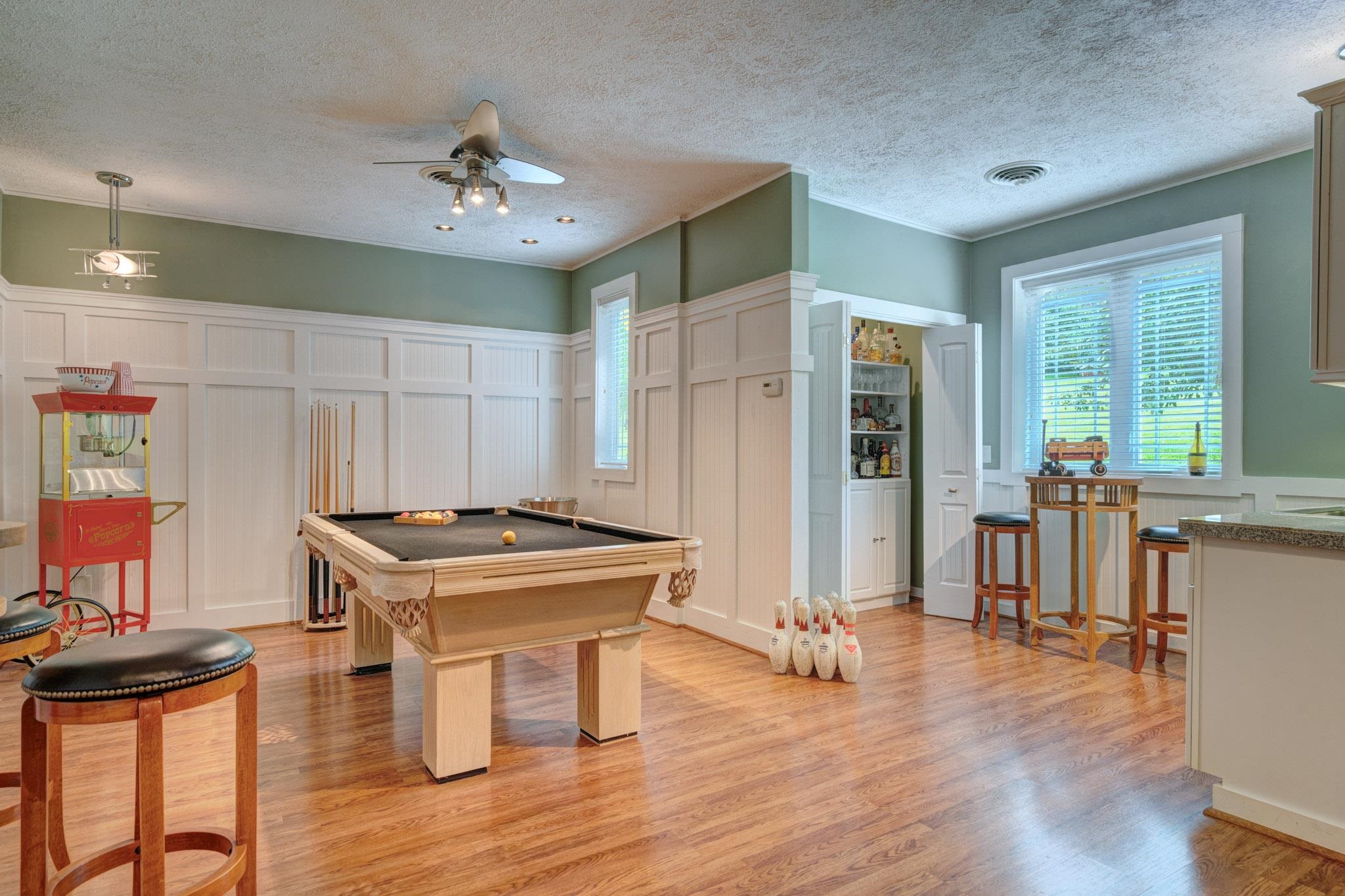 4506 Waterfront Farms Drive