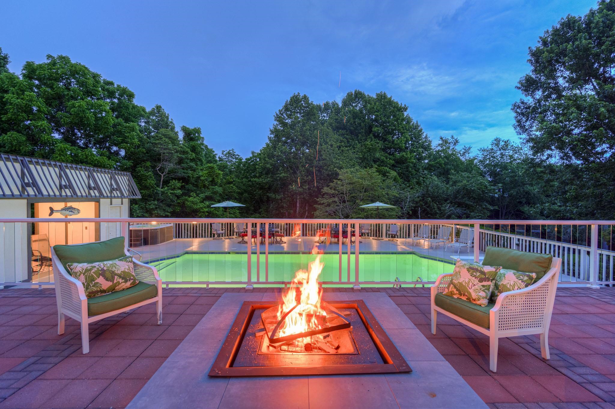 4506 Waterfront Farms Drive