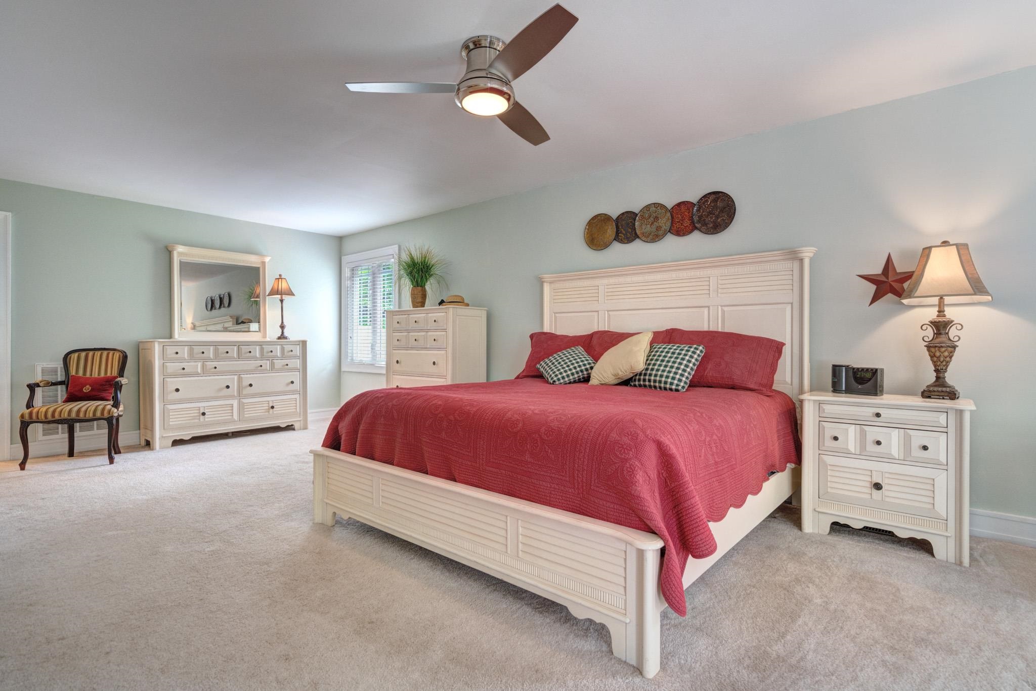 4506 Waterfront Farms Drive